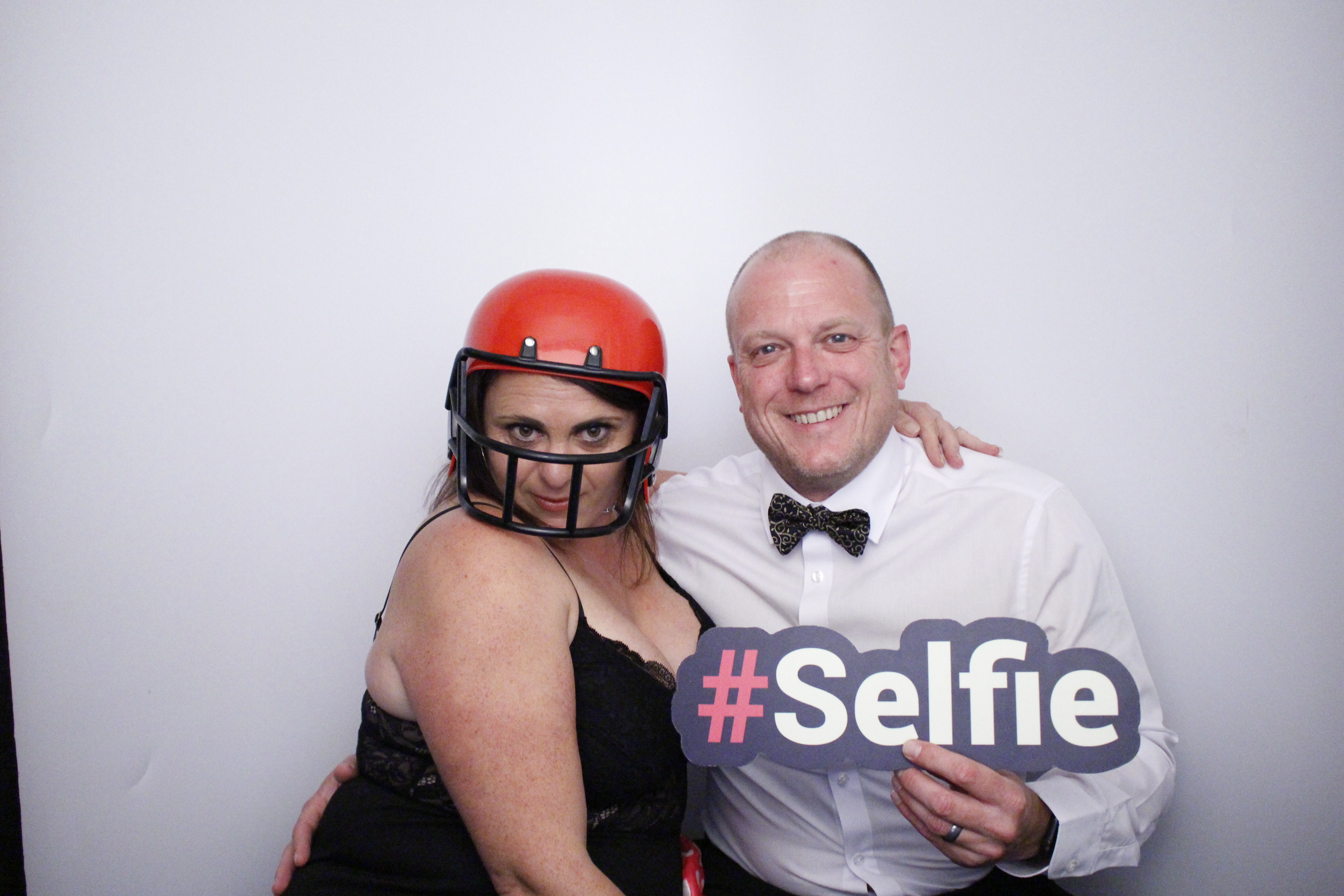 Sarah and Darren's Party | View more photos from the event at gallery.myphotoboothexperience.co.uk/u/MyPhotoBoothExperienceLtd/Sarah-and-Darrens-Party