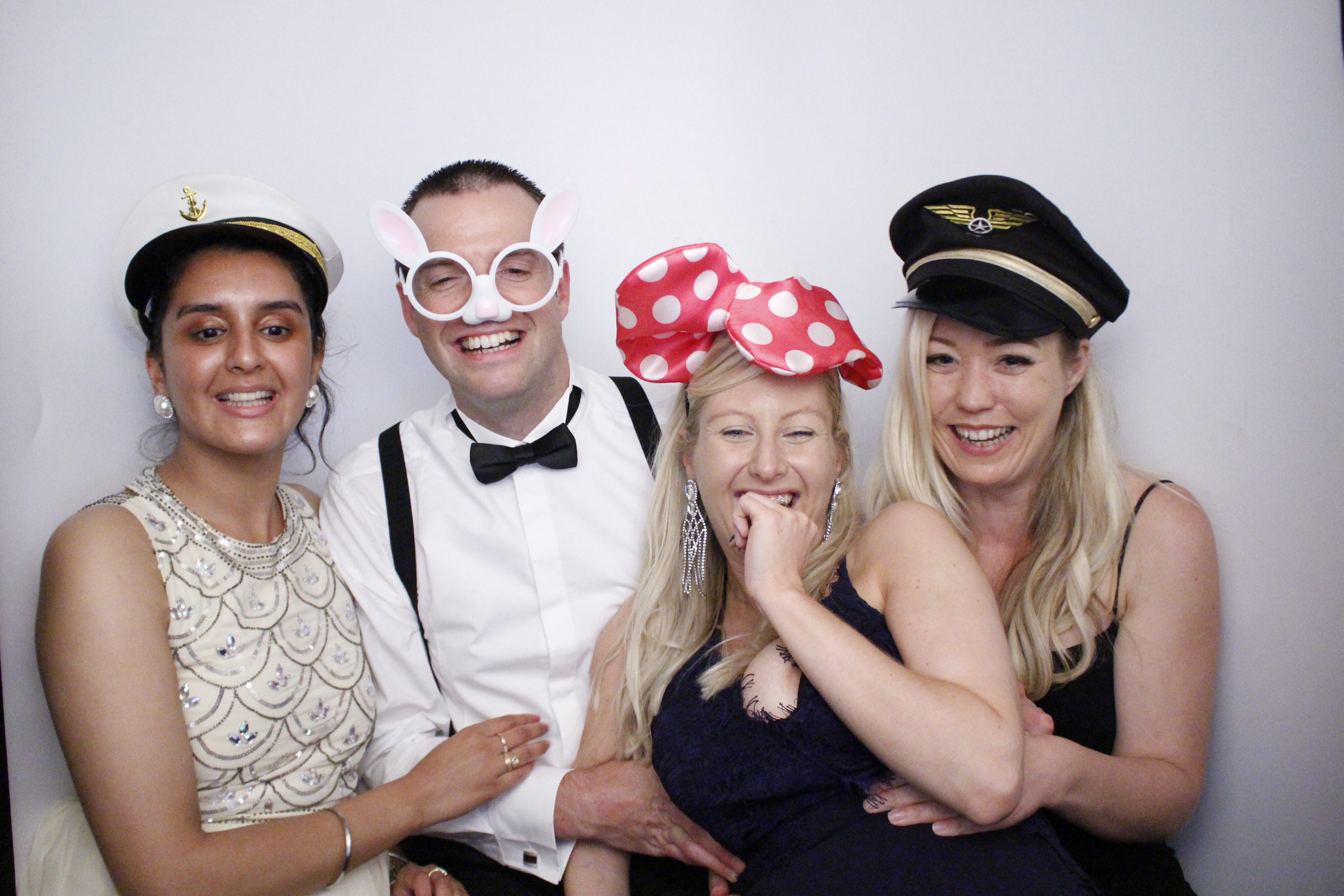 Sarah and Darren's Party | View more photos from the event at gallery.myphotoboothexperience.co.uk/u/MyPhotoBoothExperienceLtd/Sarah-and-Darrens-Party