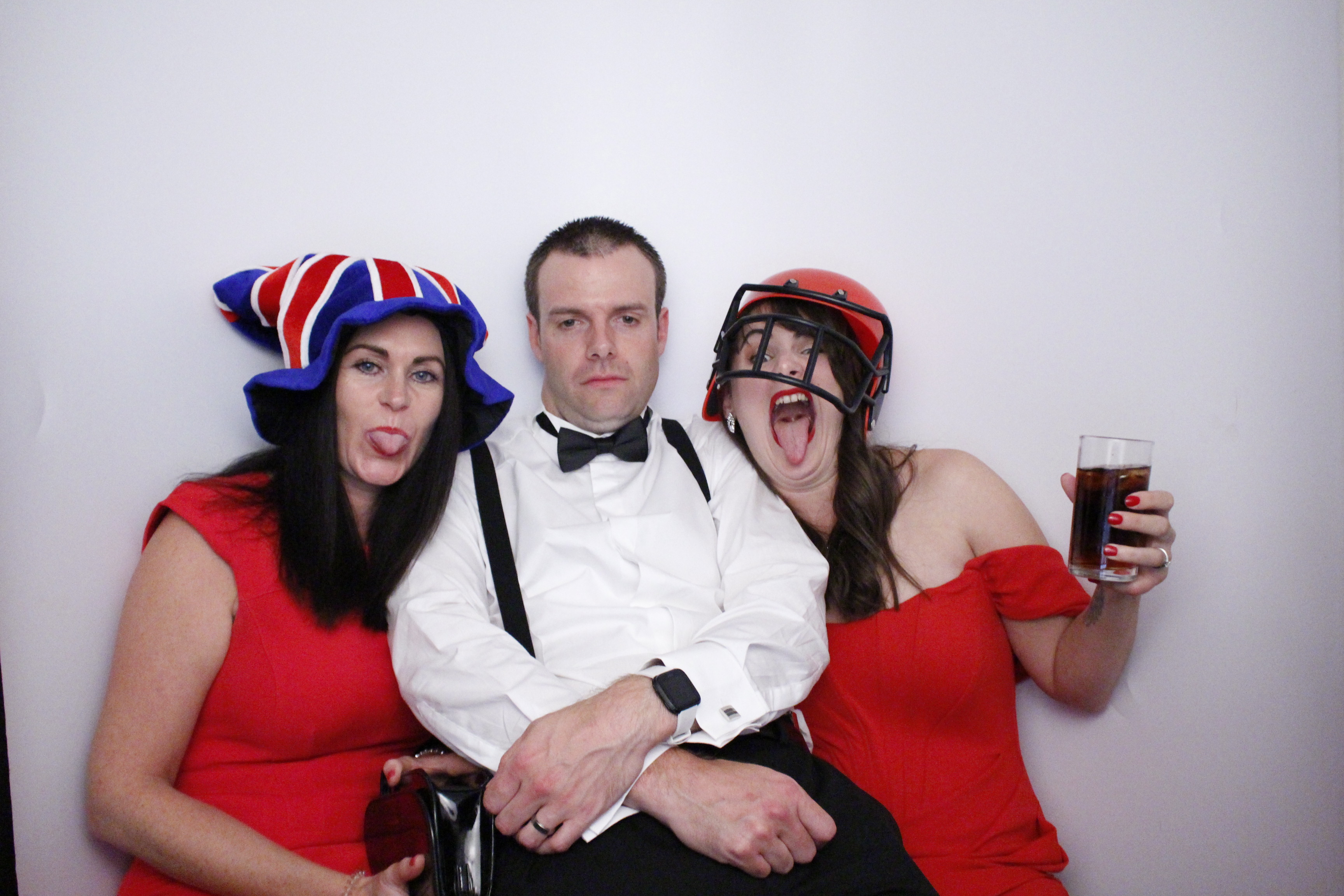 Sarah and Darren's Party | View more photos from the event at gallery.myphotoboothexperience.co.uk/u/MyPhotoBoothExperienceLtd/Sarah-and-Darrens-Party