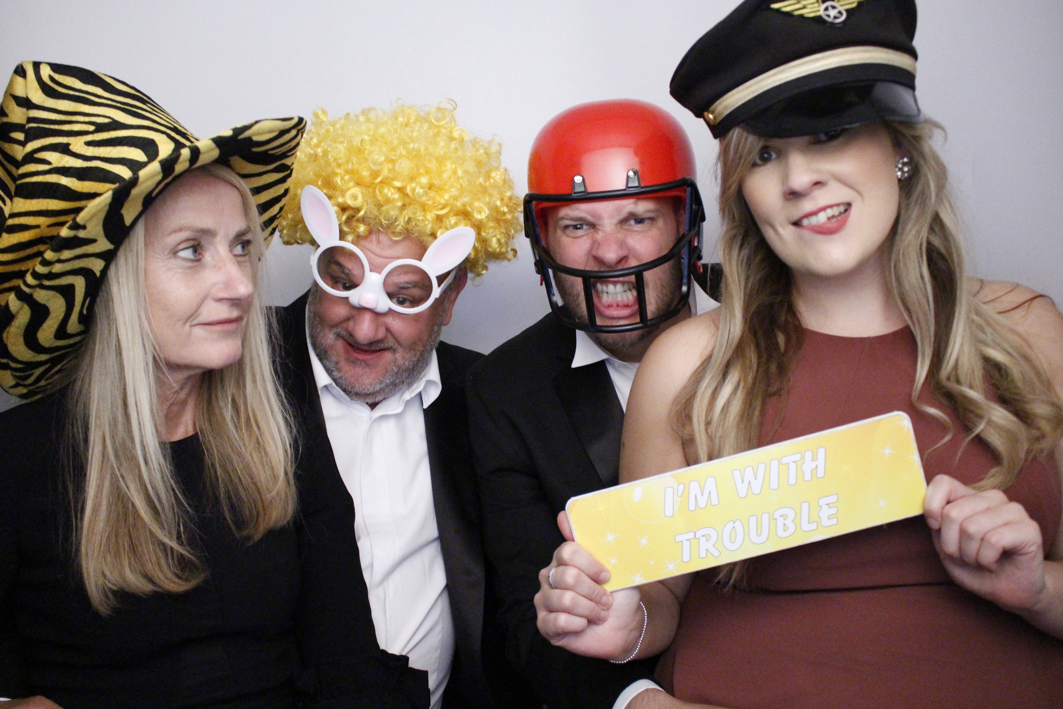 Sarah and Darren's Party | View more photos from the event at gallery.myphotoboothexperience.co.uk/u/MyPhotoBoothExperienceLtd/Sarah-and-Darrens-Party