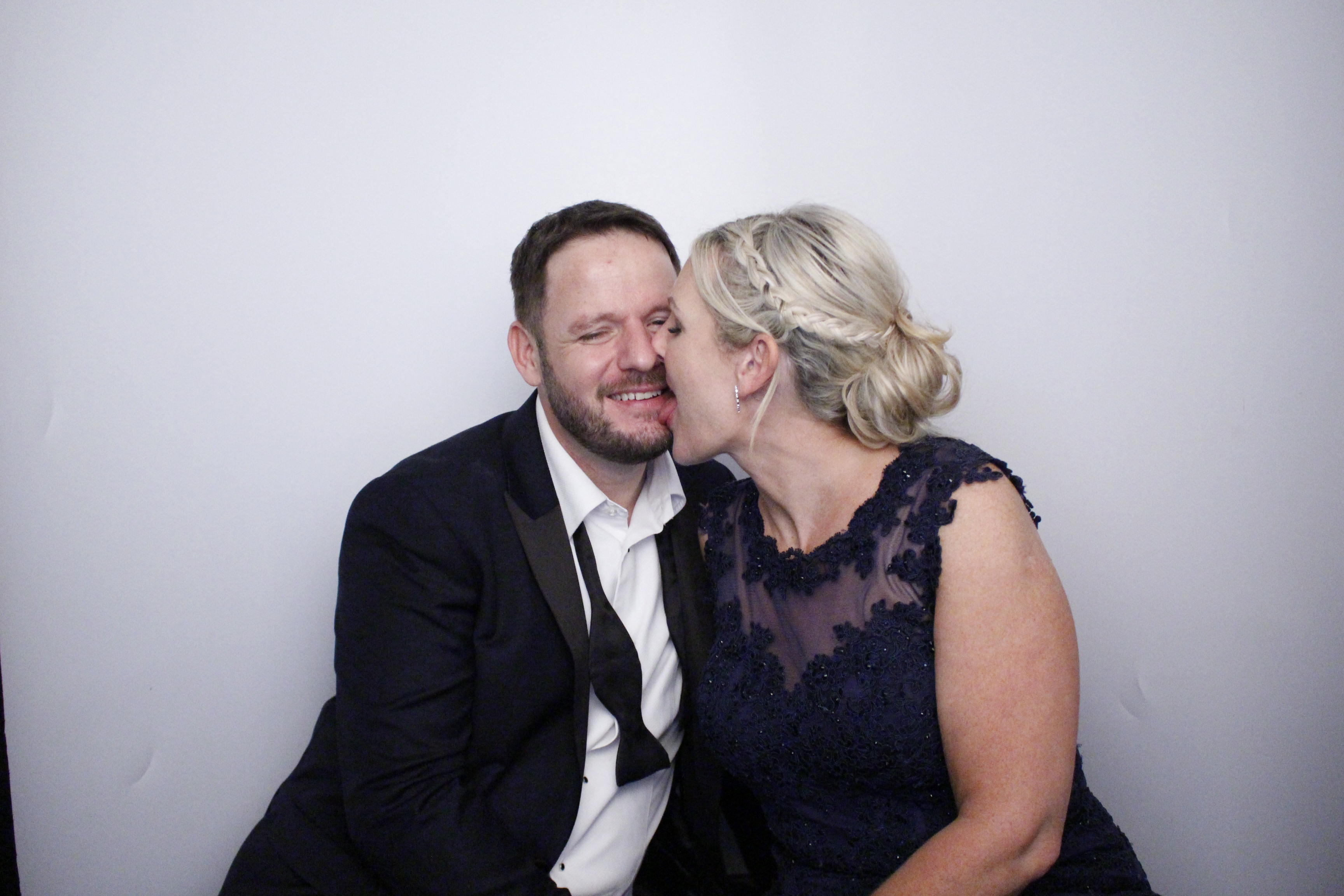 Sarah and Darren's Party | View more photos from the event at gallery.myphotoboothexperience.co.uk/u/MyPhotoBoothExperienceLtd/Sarah-and-Darrens-Party
