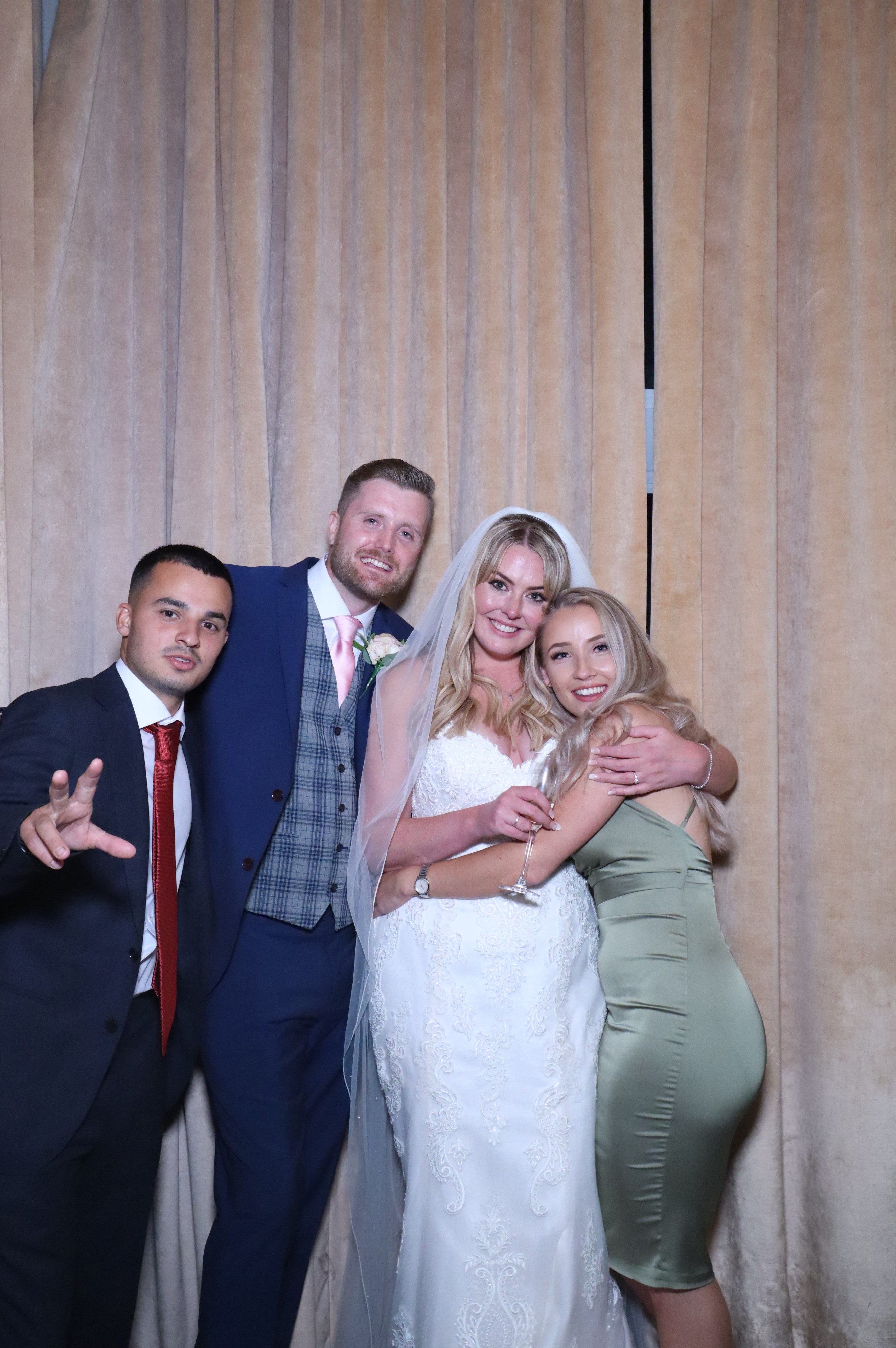 Scott & Charlotte | View more photos from the event at gallery.myphotoboothexperience.co.uk/u/MyPhotoBoothExperienceLtd/Scott-Charlotte