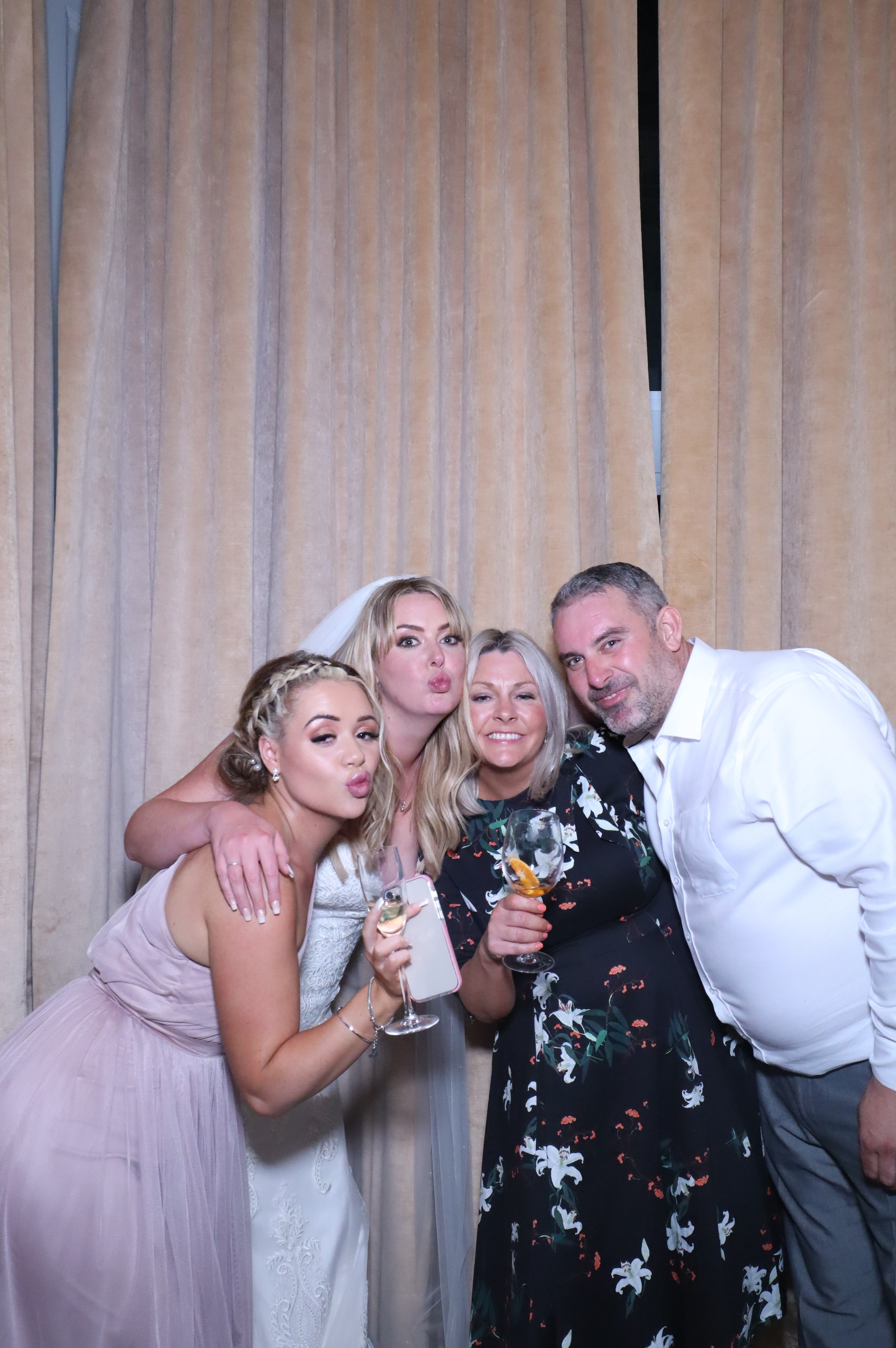 Scott & Charlotte | View more photos from the event at gallery.myphotoboothexperience.co.uk/u/MyPhotoBoothExperienceLtd/Scott-Charlotte