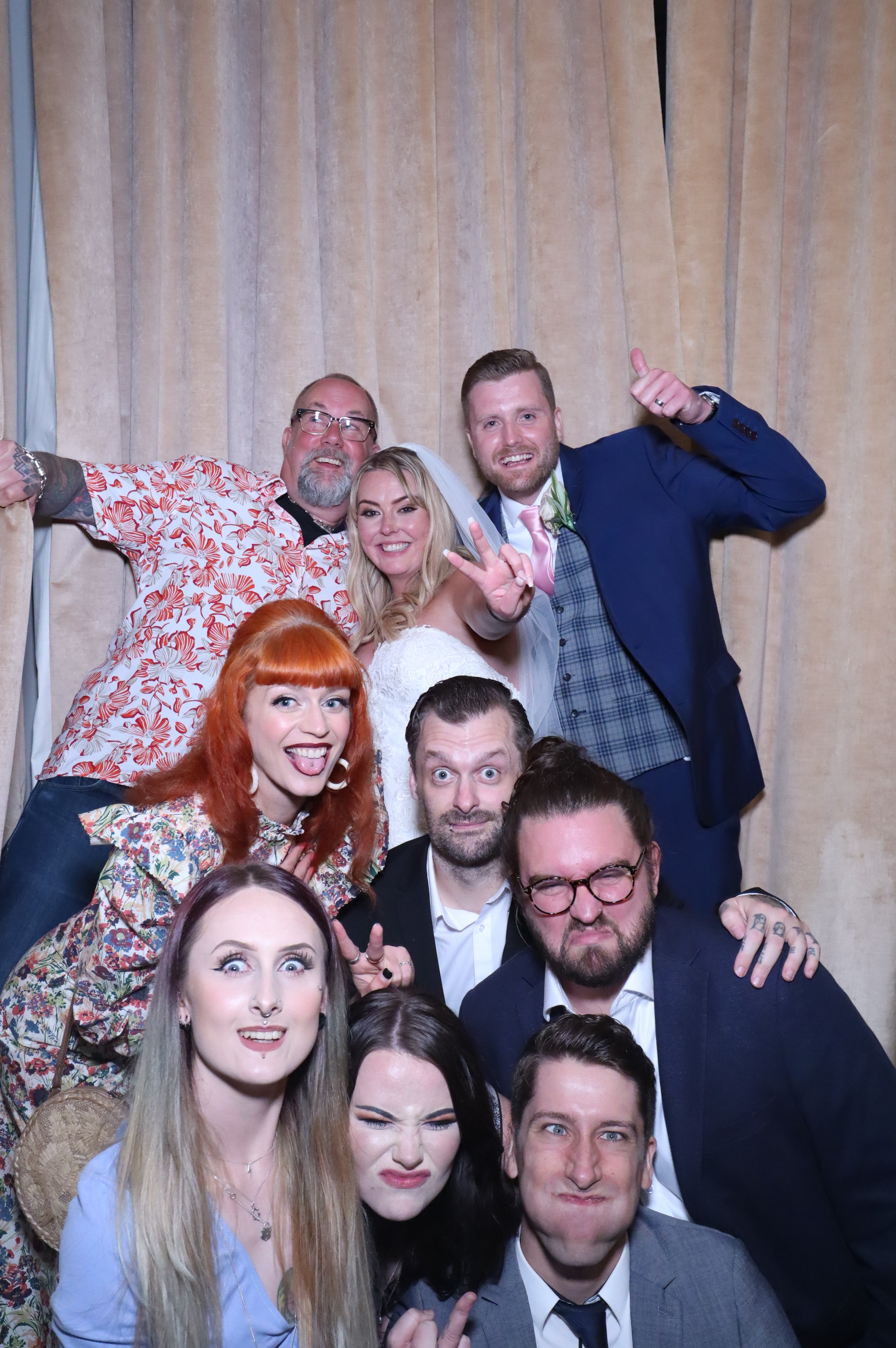 Scott & Charlotte | View more photos from the event at gallery.myphotoboothexperience.co.uk/u/MyPhotoBoothExperienceLtd/Scott-Charlotte