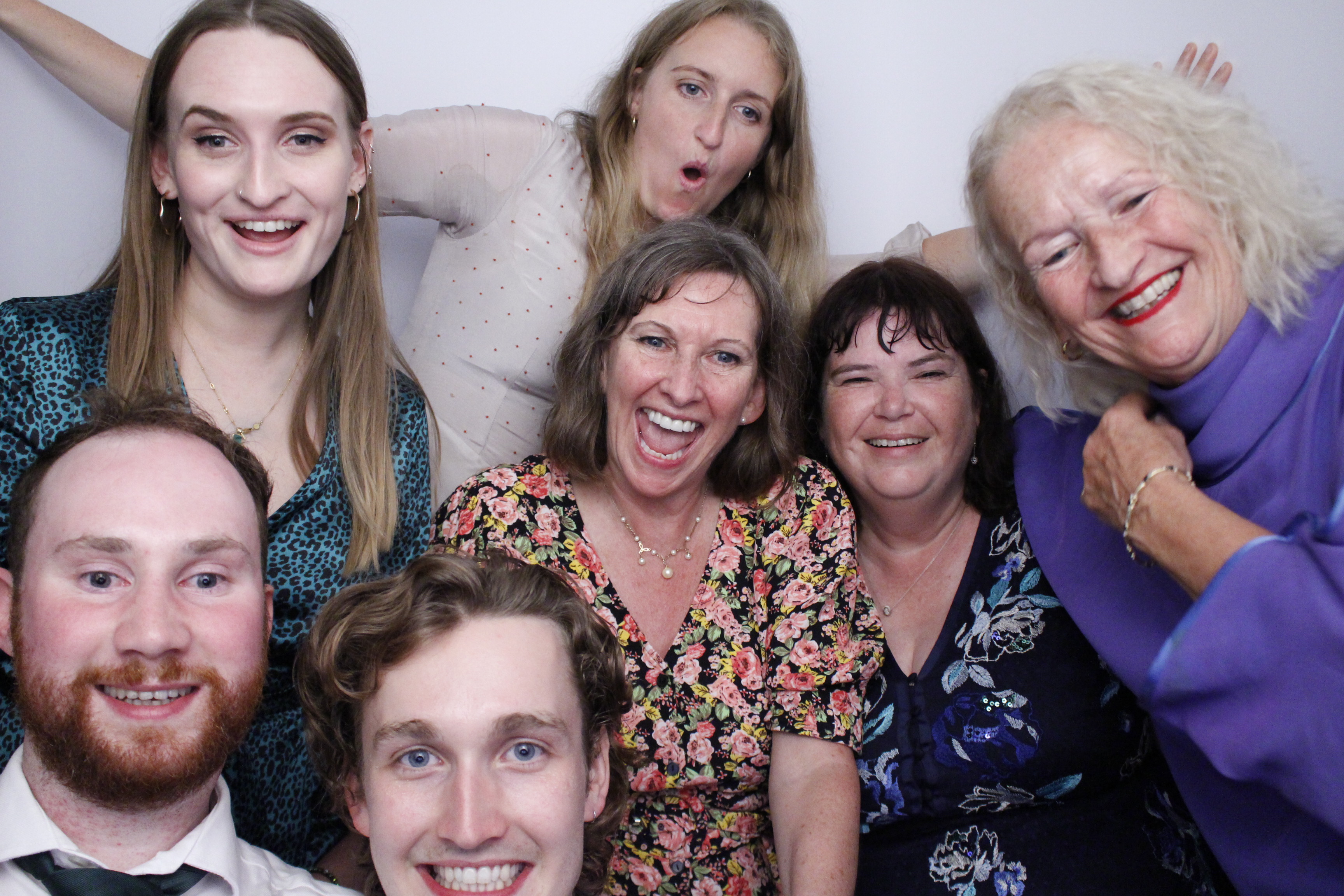 Sophie & Henry's Wedding | View more photos from the event at gallery.myphotoboothexperience.co.uk/u/MyPhotoBoothExperienceLtd/Sophie-Henrys-Wedding