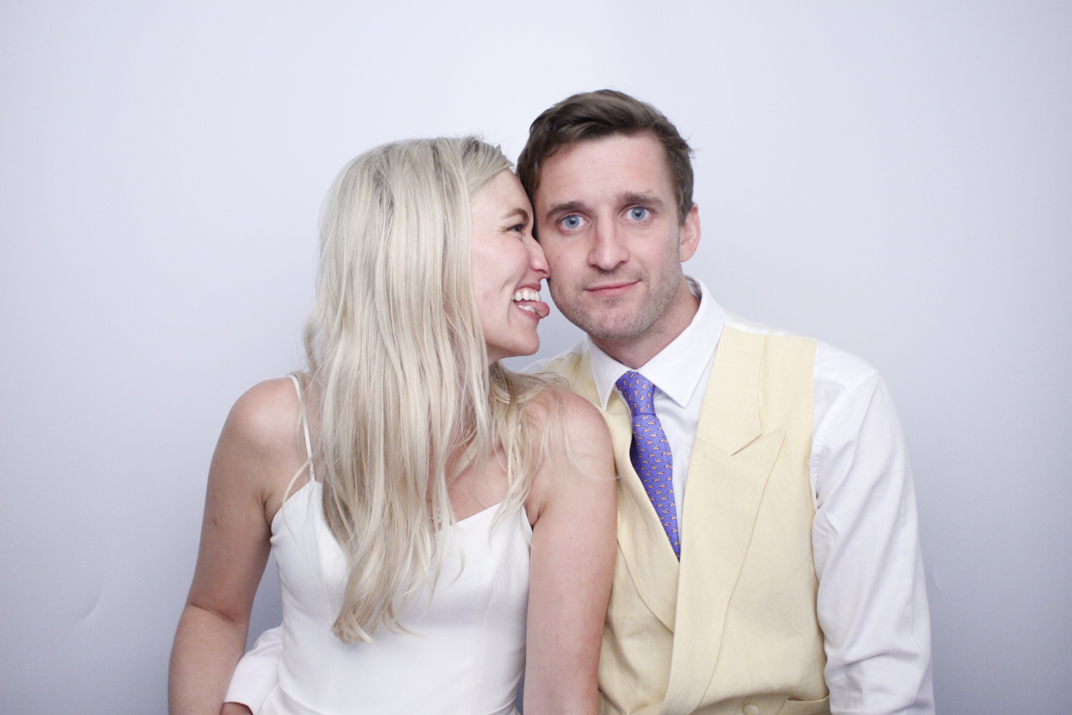 Sophie & Henry's Wedding | View more photos from the event at gallery.myphotoboothexperience.co.uk/u/MyPhotoBoothExperienceLtd/Sophie-Henrys-Wedding