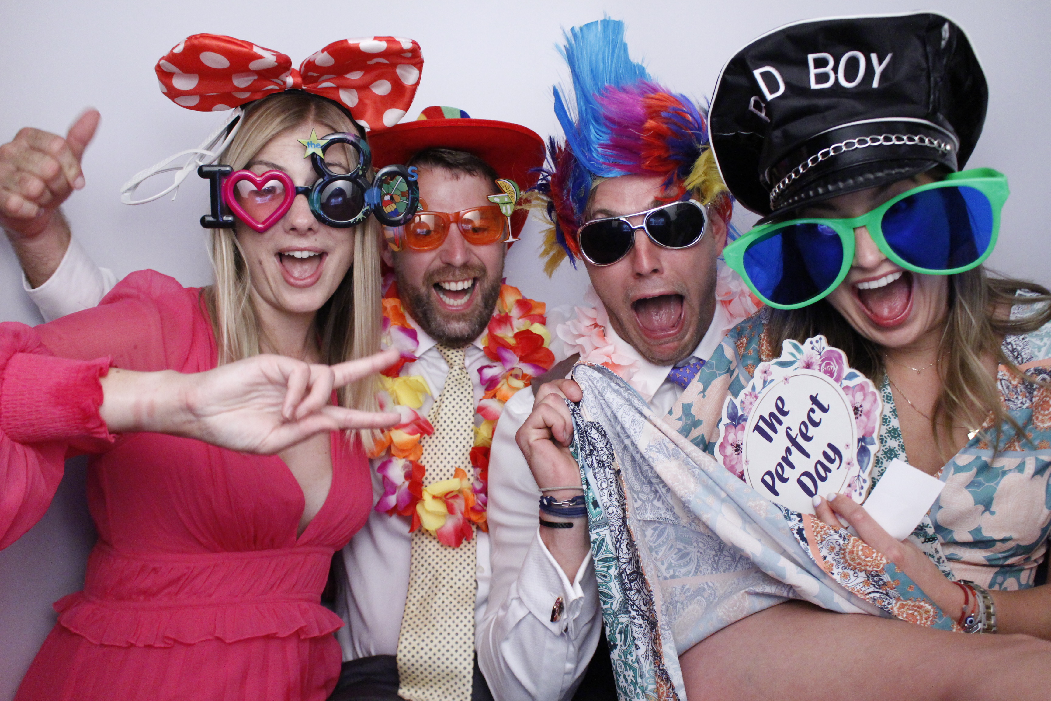 Sophie & Henry's Wedding | View more photos from the event at gallery.myphotoboothexperience.co.uk/u/MyPhotoBoothExperienceLtd/Sophie-Henrys-Wedding