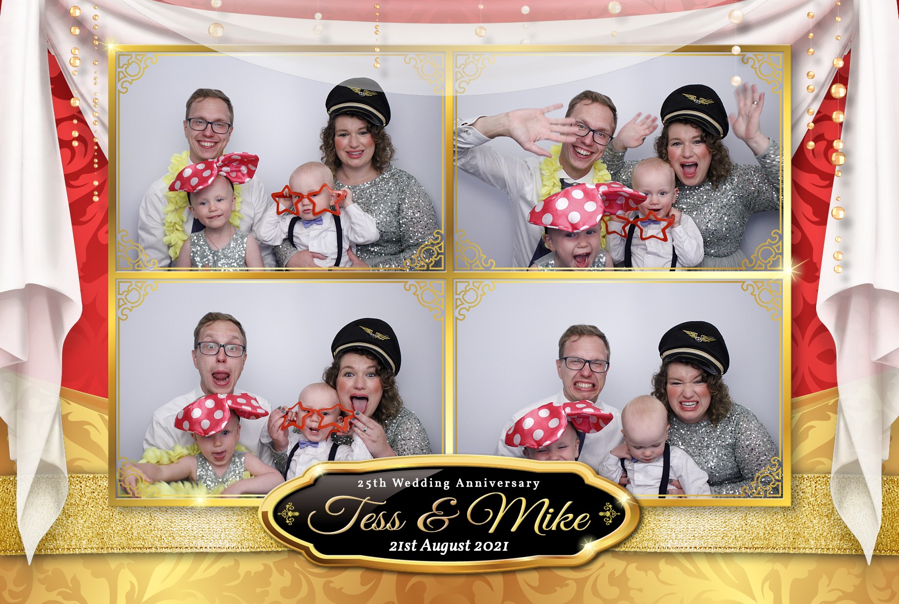 Tess and Mike's 25th Anniversary | View more photos from the event at gallery.myphotoboothexperience.co.uk/u/MyPhotoBoothExperienceLtd/Tess-and-Mikes-25th-Anniversary