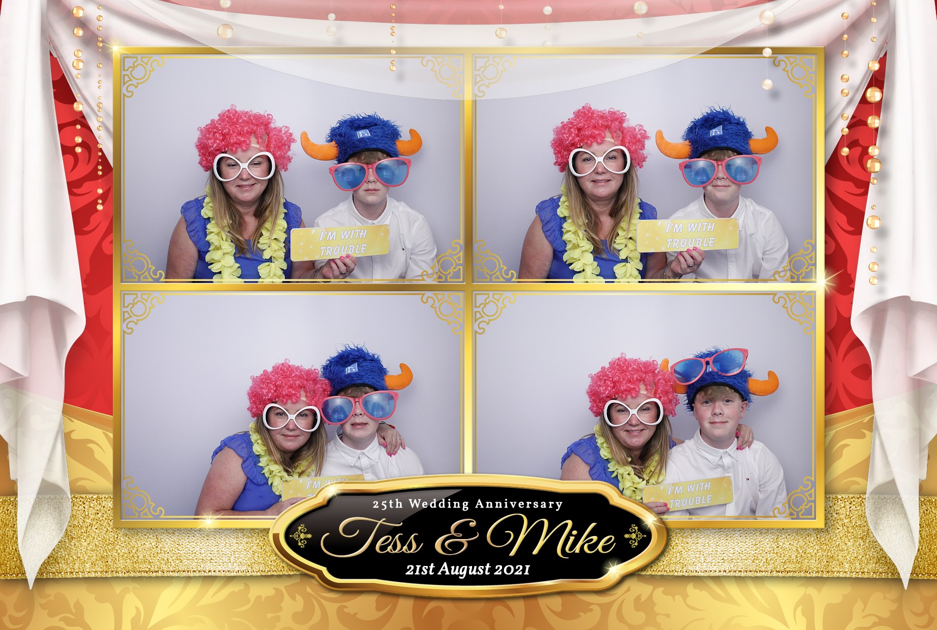 Tess and Mike's 25th Anniversary | View more photos from the event at gallery.myphotoboothexperience.co.uk/u/MyPhotoBoothExperienceLtd/Tess-and-Mikes-25th-Anniversary