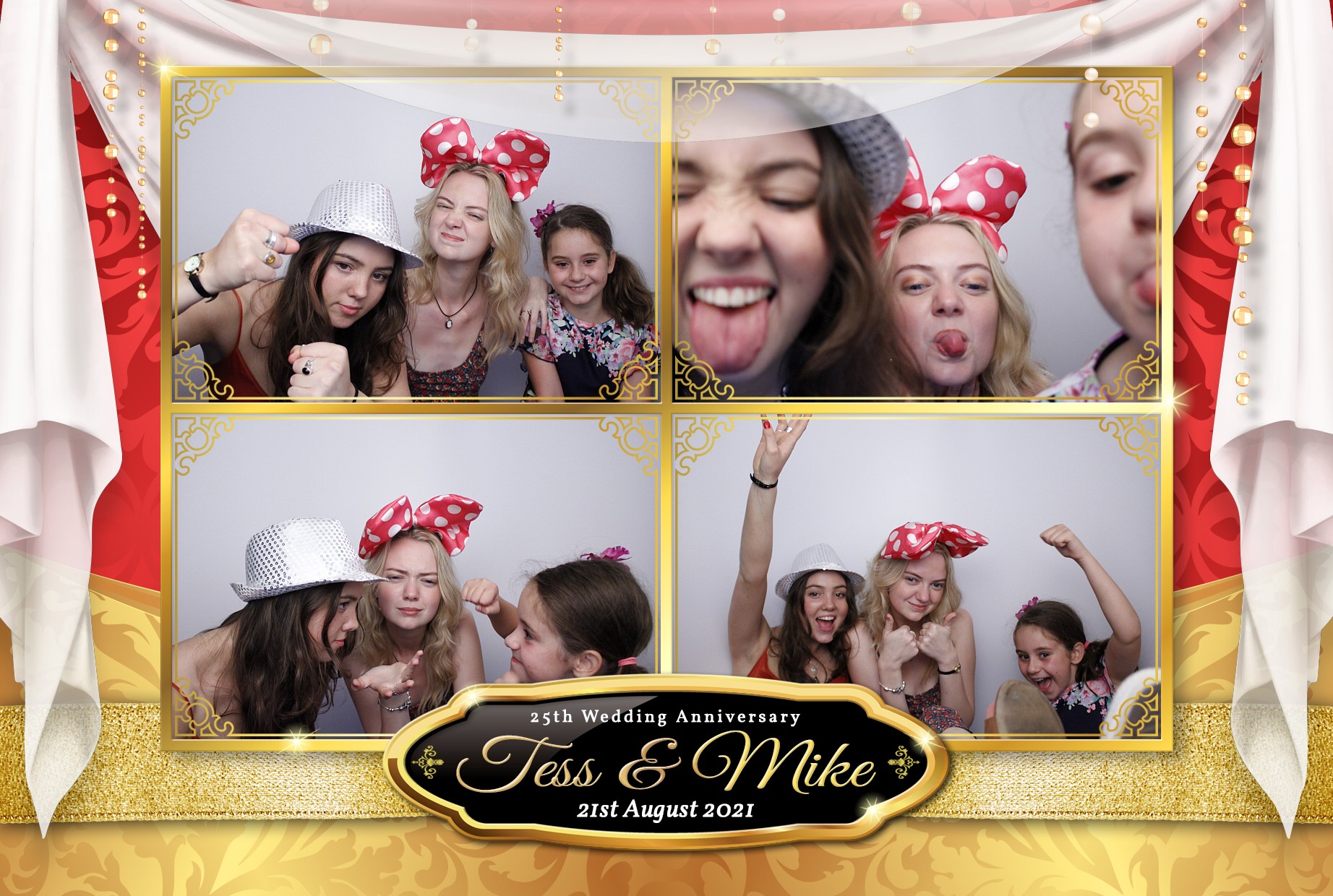 Tess and Mike's 25th Anniversary | View more photos from the event at gallery.myphotoboothexperience.co.uk/u/MyPhotoBoothExperienceLtd/Tess-and-Mikes-25th-Anniversary
