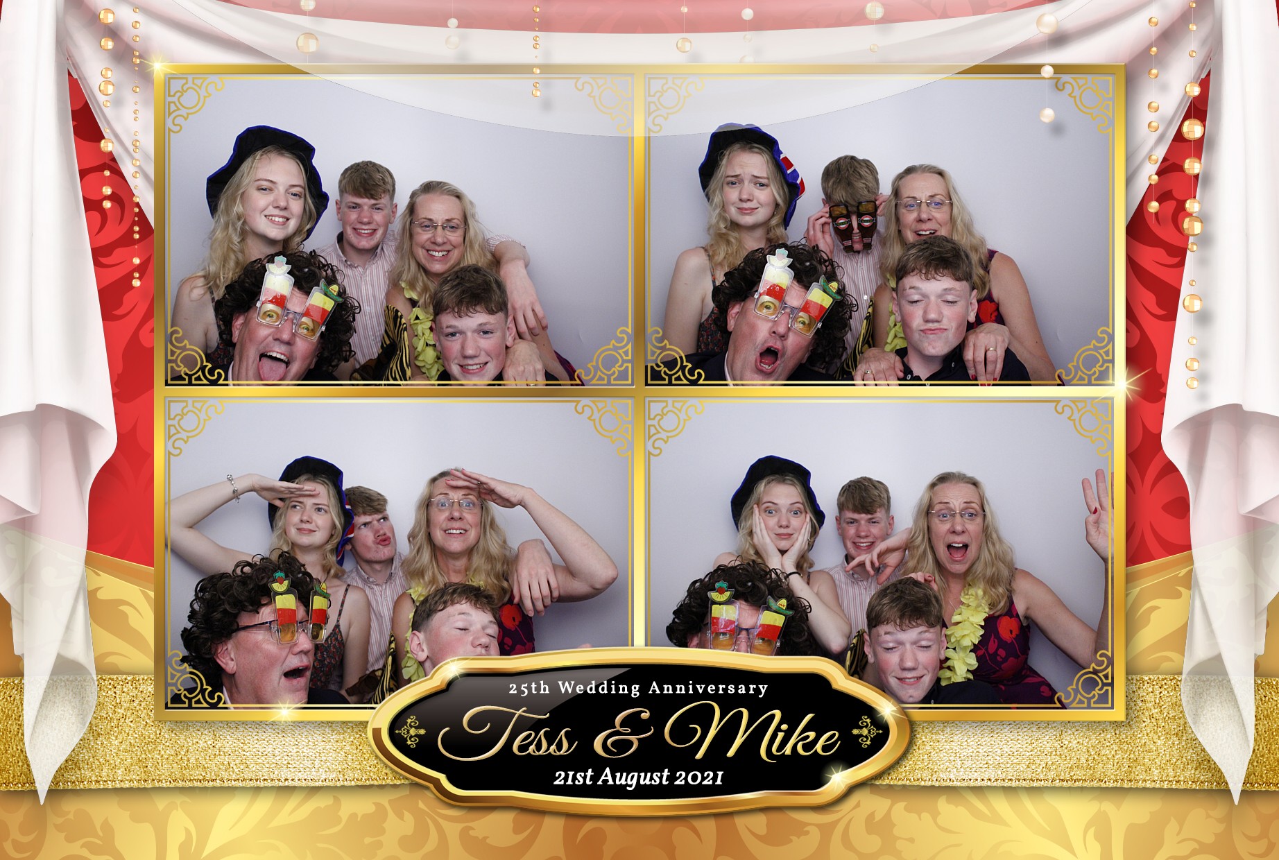 Tess and Mike's 25th Anniversary | View more photos from the event at gallery.myphotoboothexperience.co.uk/u/MyPhotoBoothExperienceLtd/Tess-and-Mikes-25th-Anniversary