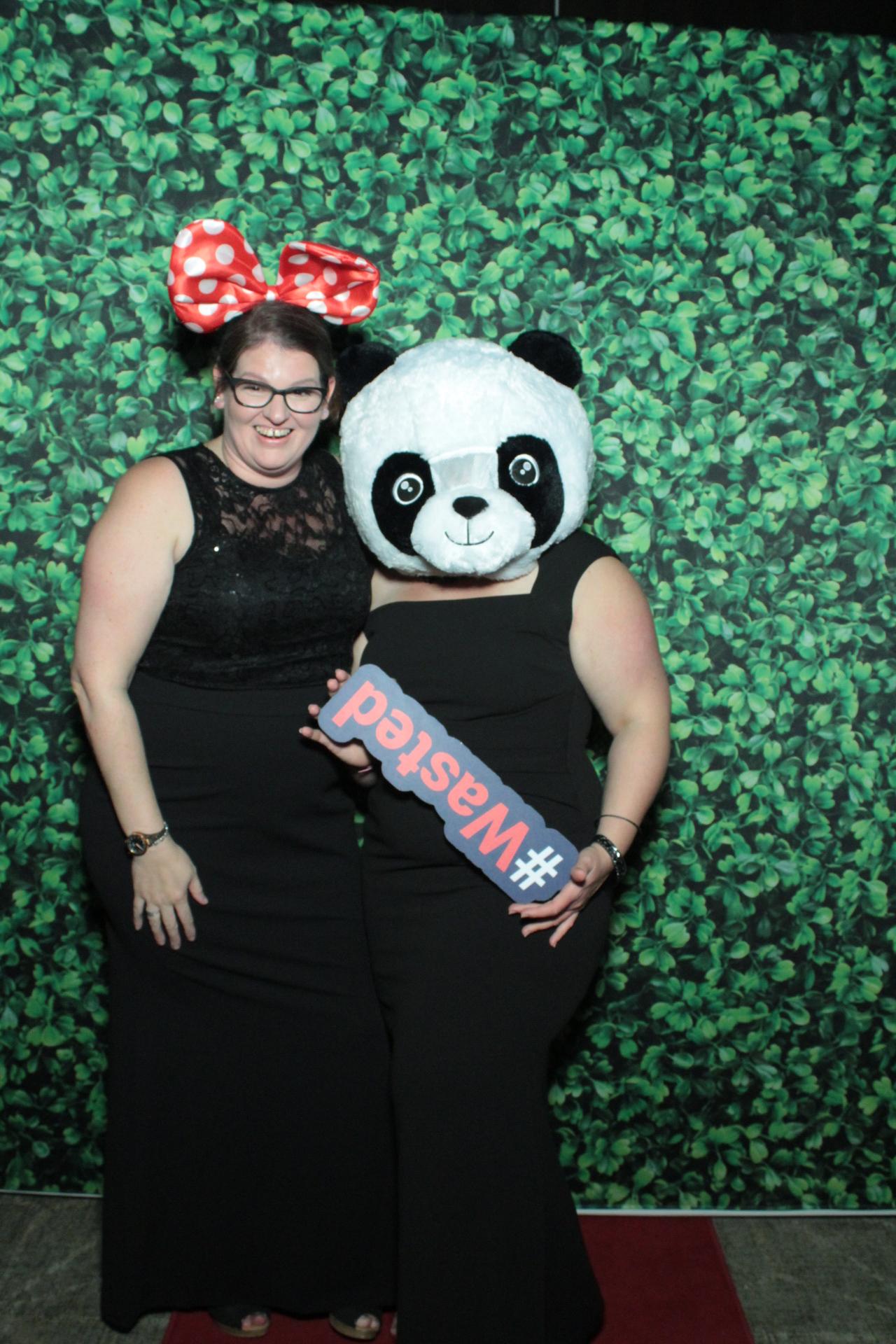 The Eight Foundation Annual Ball 2021 | View more photos from the event at gallery.myphotoboothexperience.co.uk/u/MyPhotoBoothExperienceLtd/The-Eight-Foundation-Annual-Ball-2021