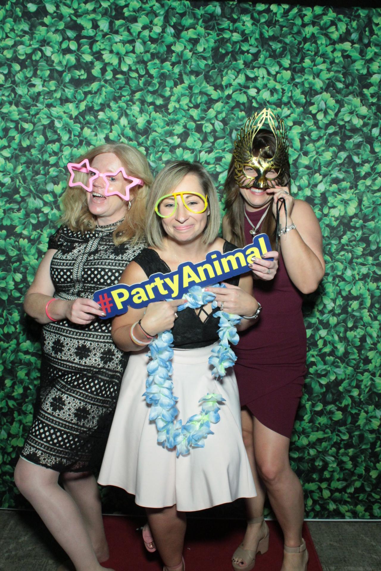 The Eight Foundation Annual Ball 2021 | View more photos from the event at gallery.myphotoboothexperience.co.uk/u/MyPhotoBoothExperienceLtd/The-Eight-Foundation-Annual-Ball-2021