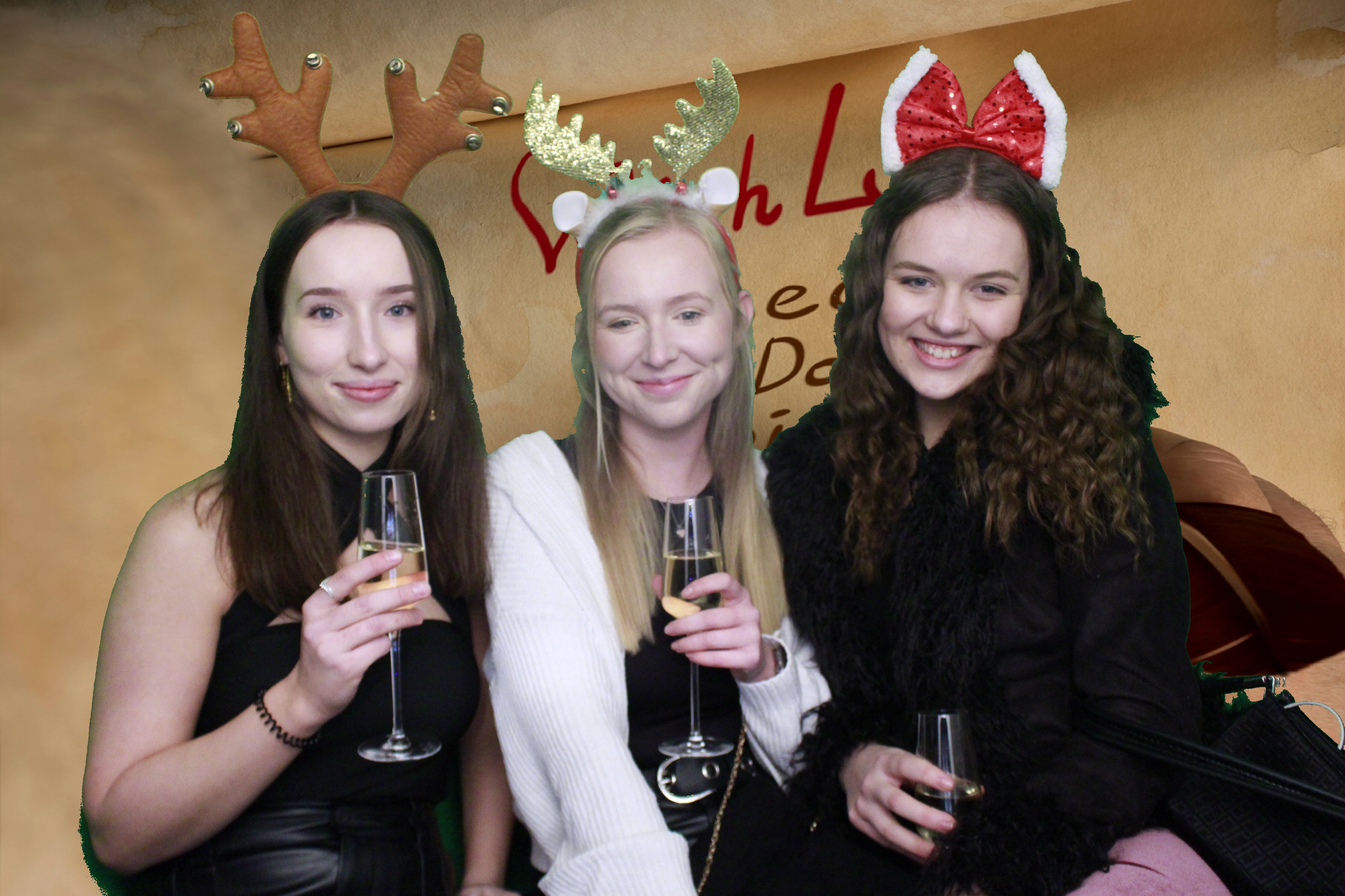 Waitrose Christams Party 2021 | View more photos from the event at gallery.myphotoboothexperience.co.uk/u/MyPhotoBoothExperienceLtd/Waitrose-Christams-Party-2021