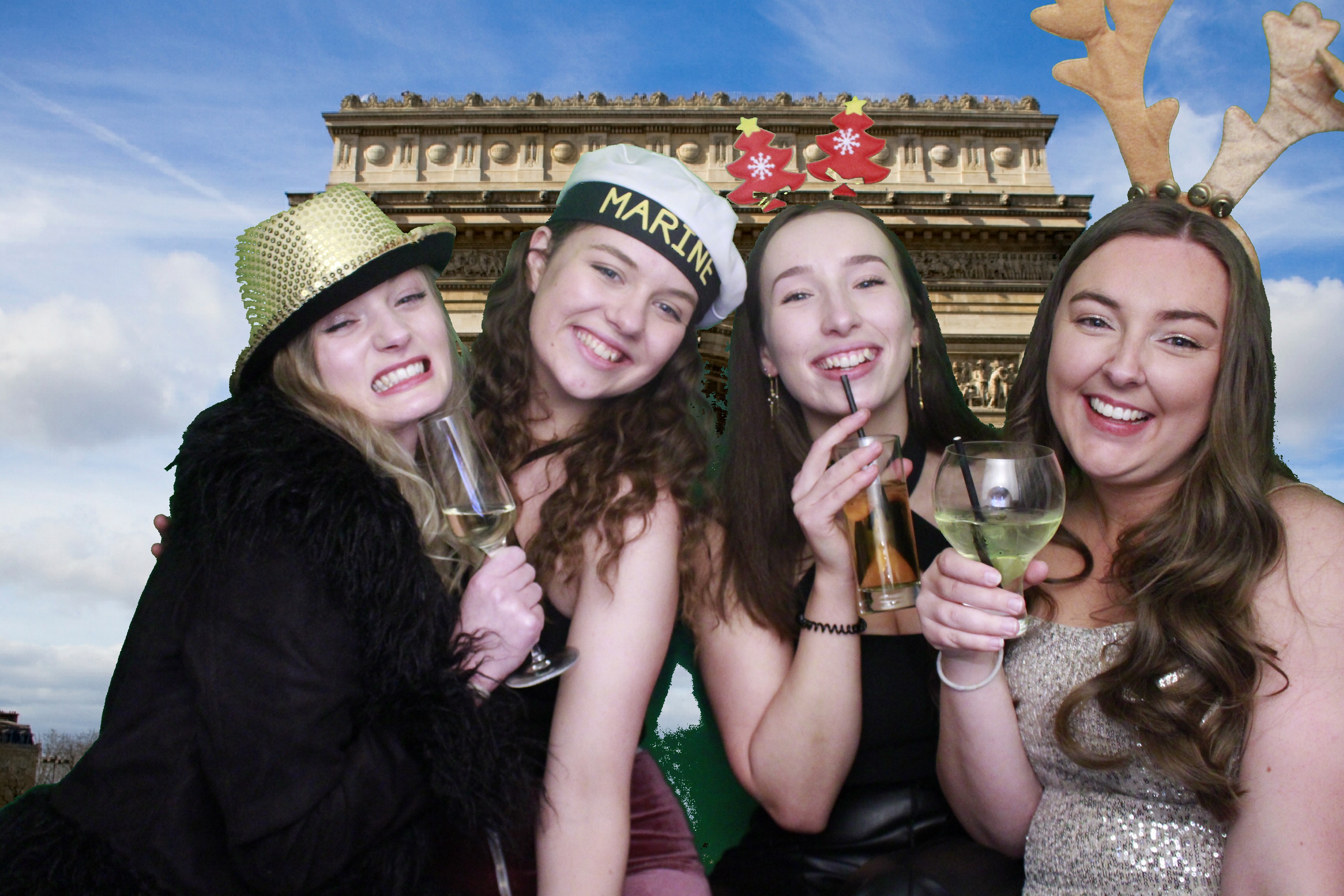 Waitrose Christams Party 2021 | View more photos from the event at gallery.myphotoboothexperience.co.uk/u/MyPhotoBoothExperienceLtd/Waitrose-Christams-Party-2021