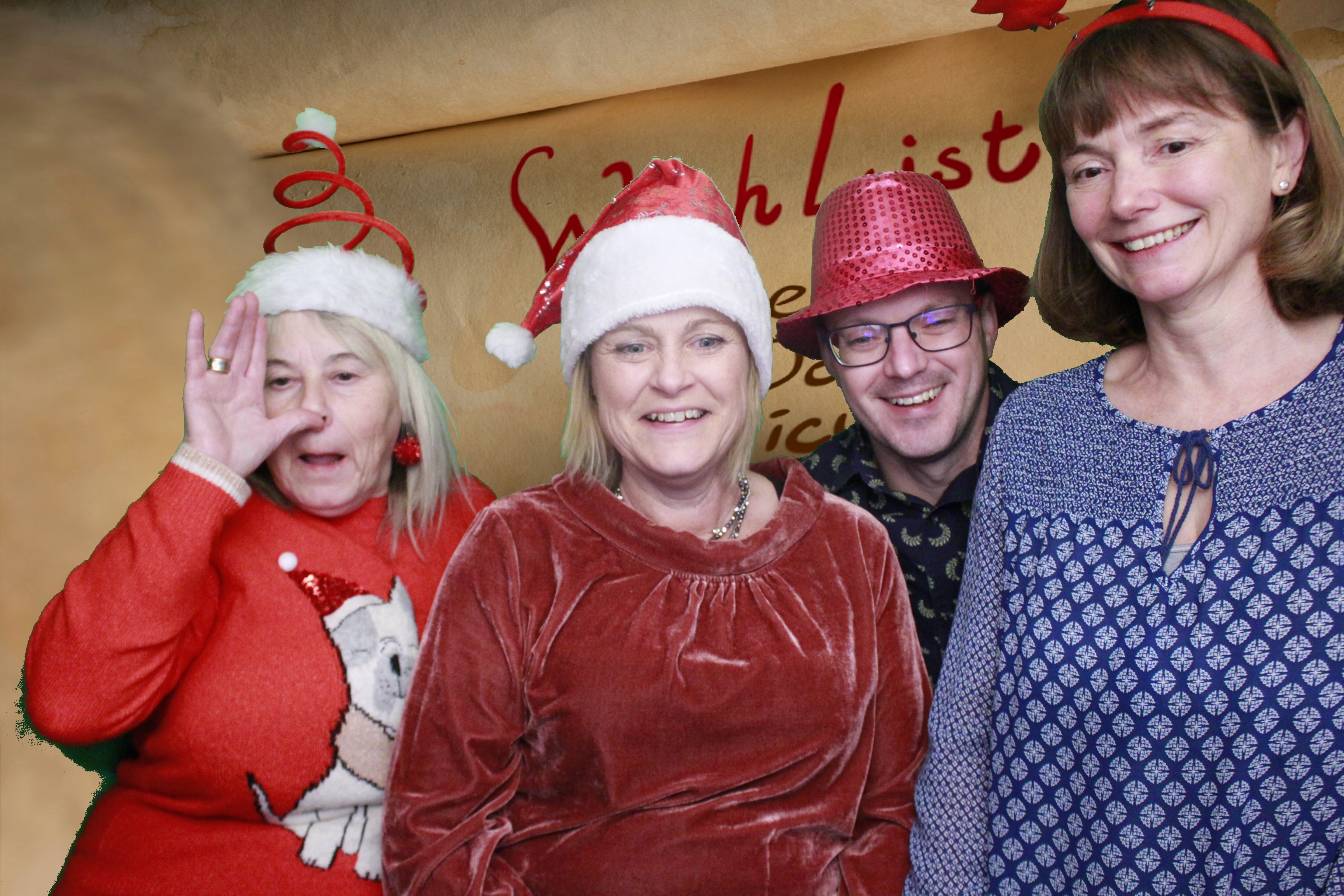 Waitrose Christams Party 2021 | View more photos from the event at gallery.myphotoboothexperience.co.uk/u/MyPhotoBoothExperienceLtd/Waitrose-Christams-Party-2021