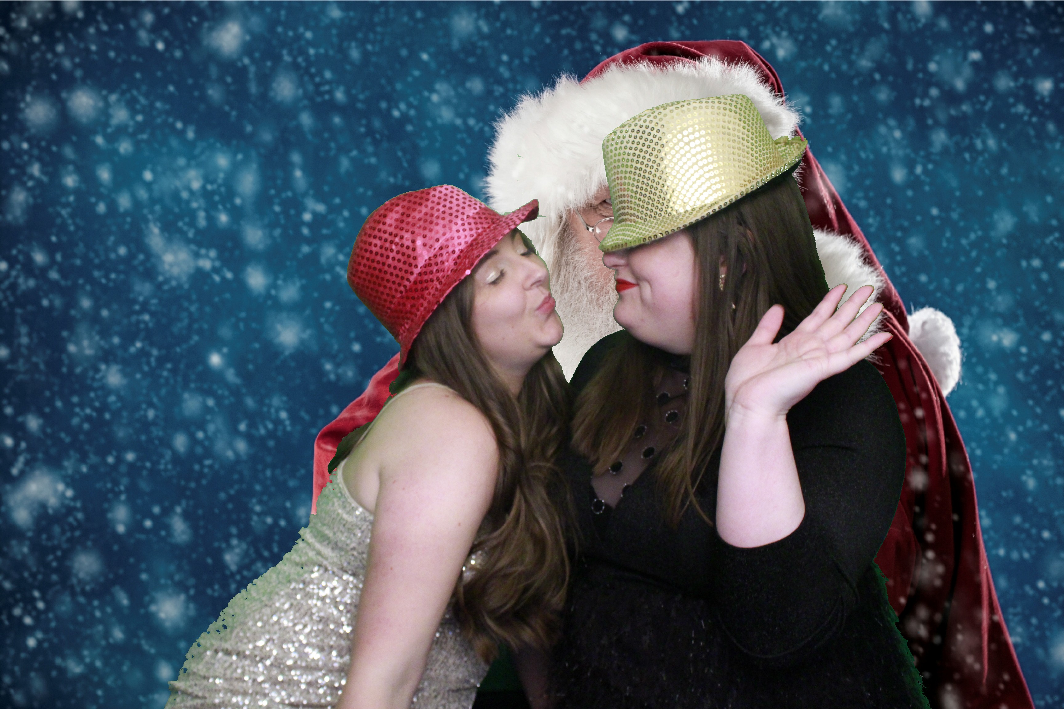 Waitrose Christams Party 2021 | View more photos from the event at gallery.myphotoboothexperience.co.uk/u/MyPhotoBoothExperienceLtd/Waitrose-Christams-Party-2021