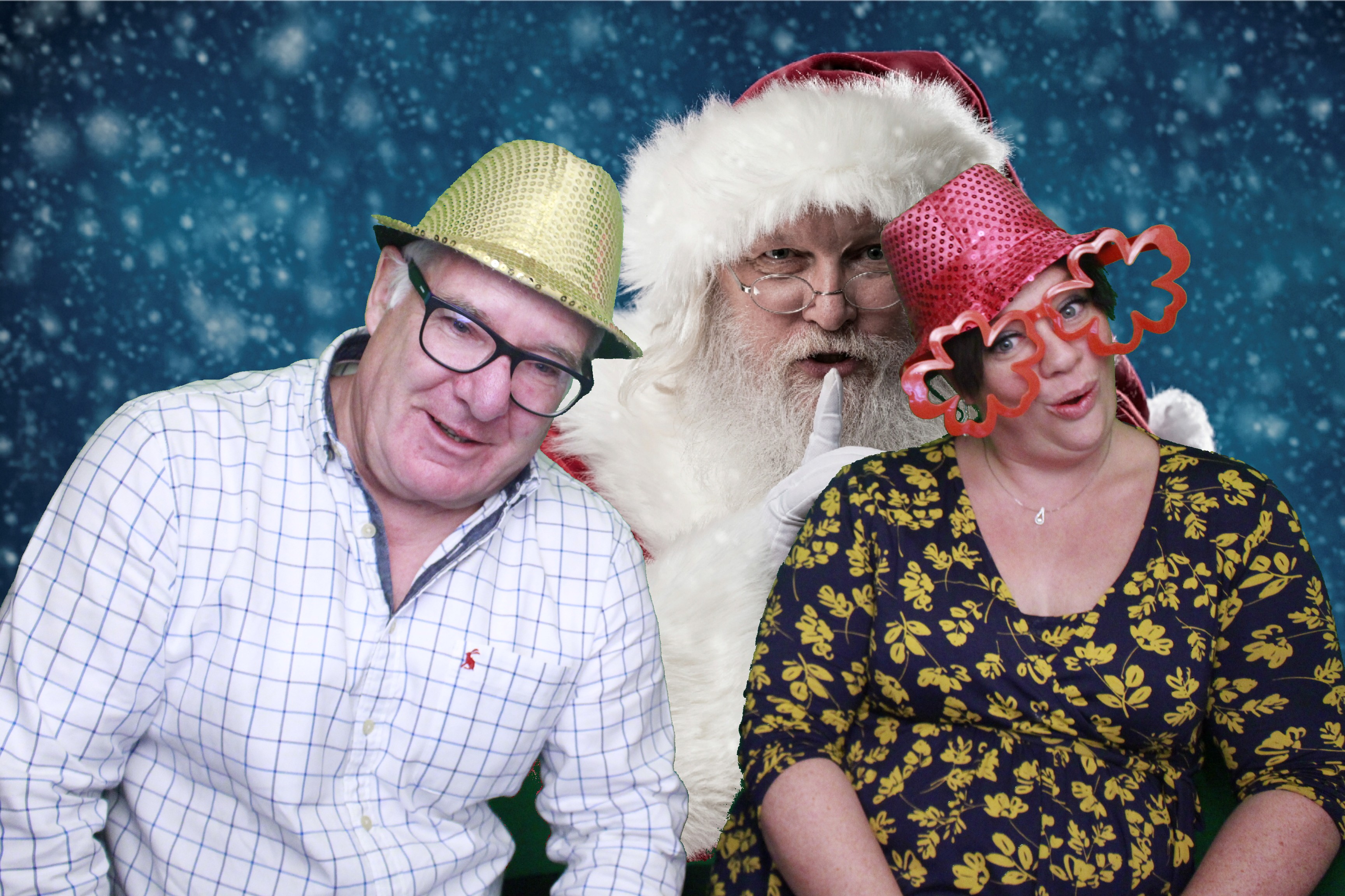 Waitrose Christams Party 2021 | View more photos from the event at gallery.myphotoboothexperience.co.uk/u/MyPhotoBoothExperienceLtd/Waitrose-Christams-Party-2021