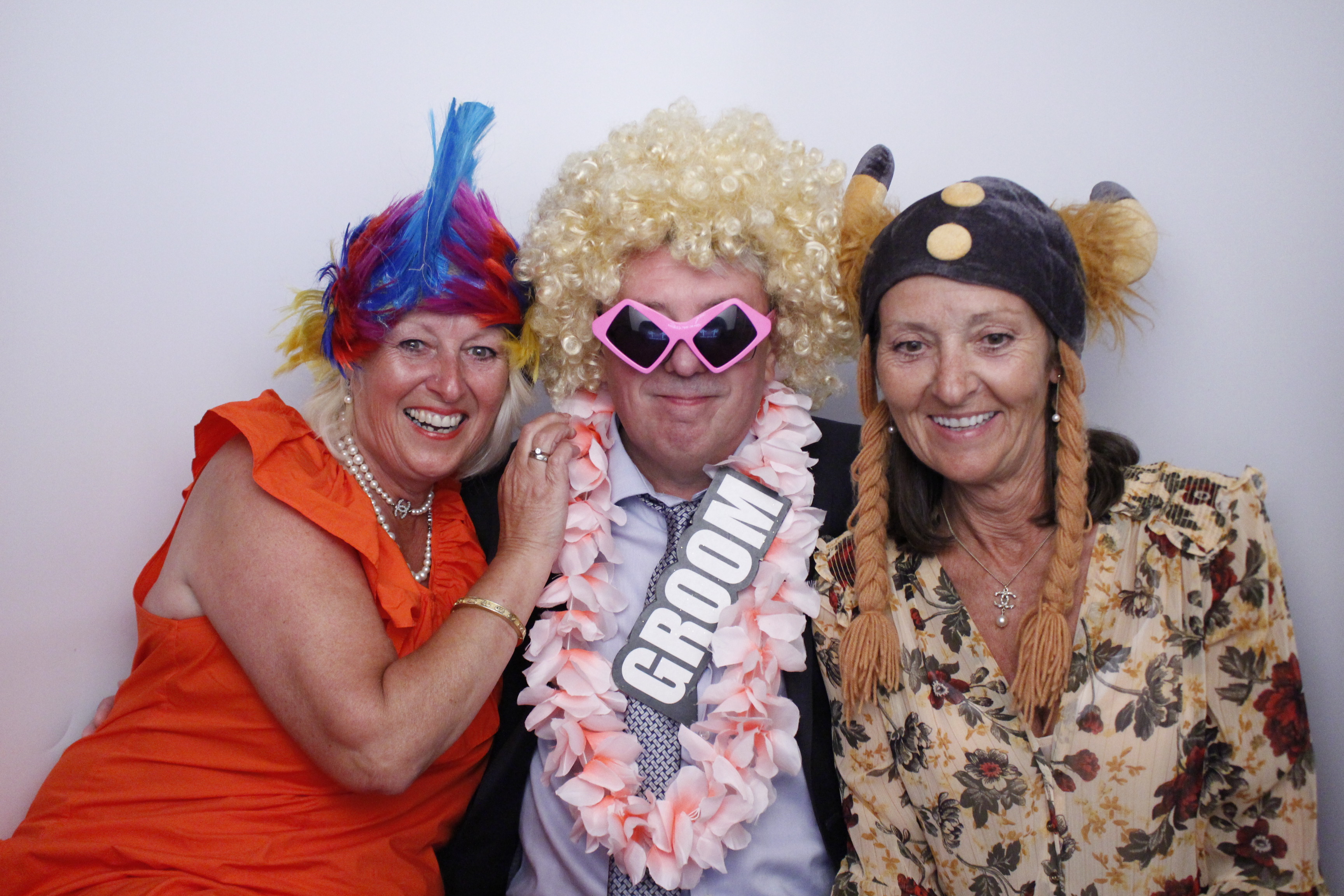 Wedding of Rebecca and Thomas  | View more photos from the event at gallery.myphotoboothexperience.co.uk/u/MyPhotoBoothExperienceLtd/Wedding-of-Rebecca-and-Thomas
