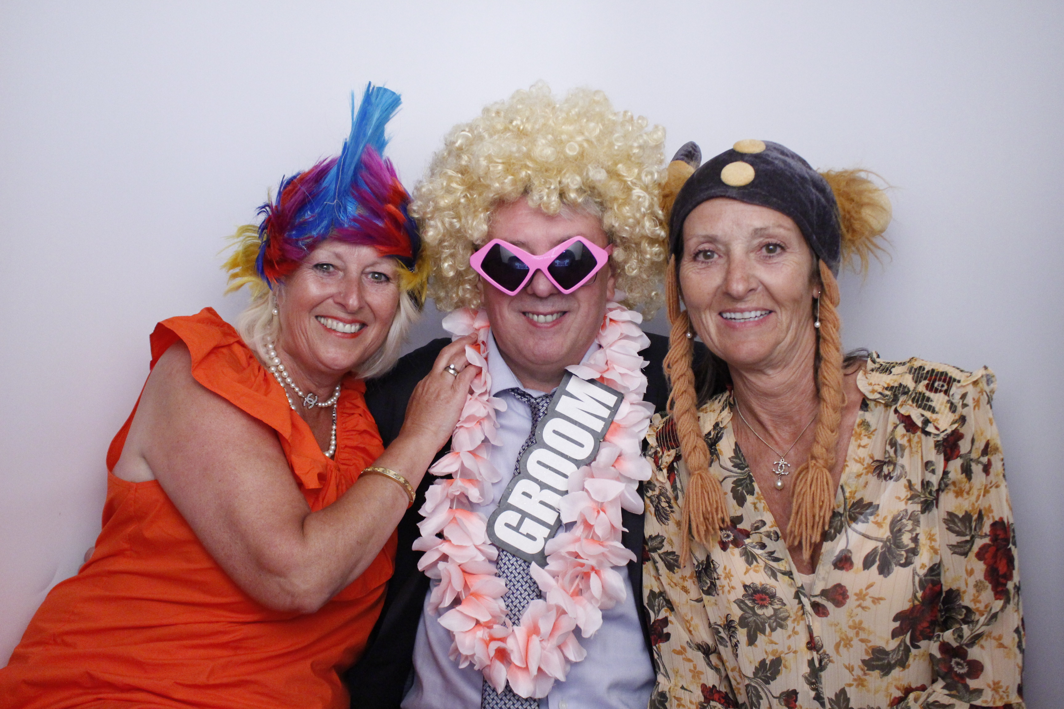 Wedding of Rebecca and Thomas  | View more photos from the event at gallery.myphotoboothexperience.co.uk/u/MyPhotoBoothExperienceLtd/Wedding-of-Rebecca-and-Thomas