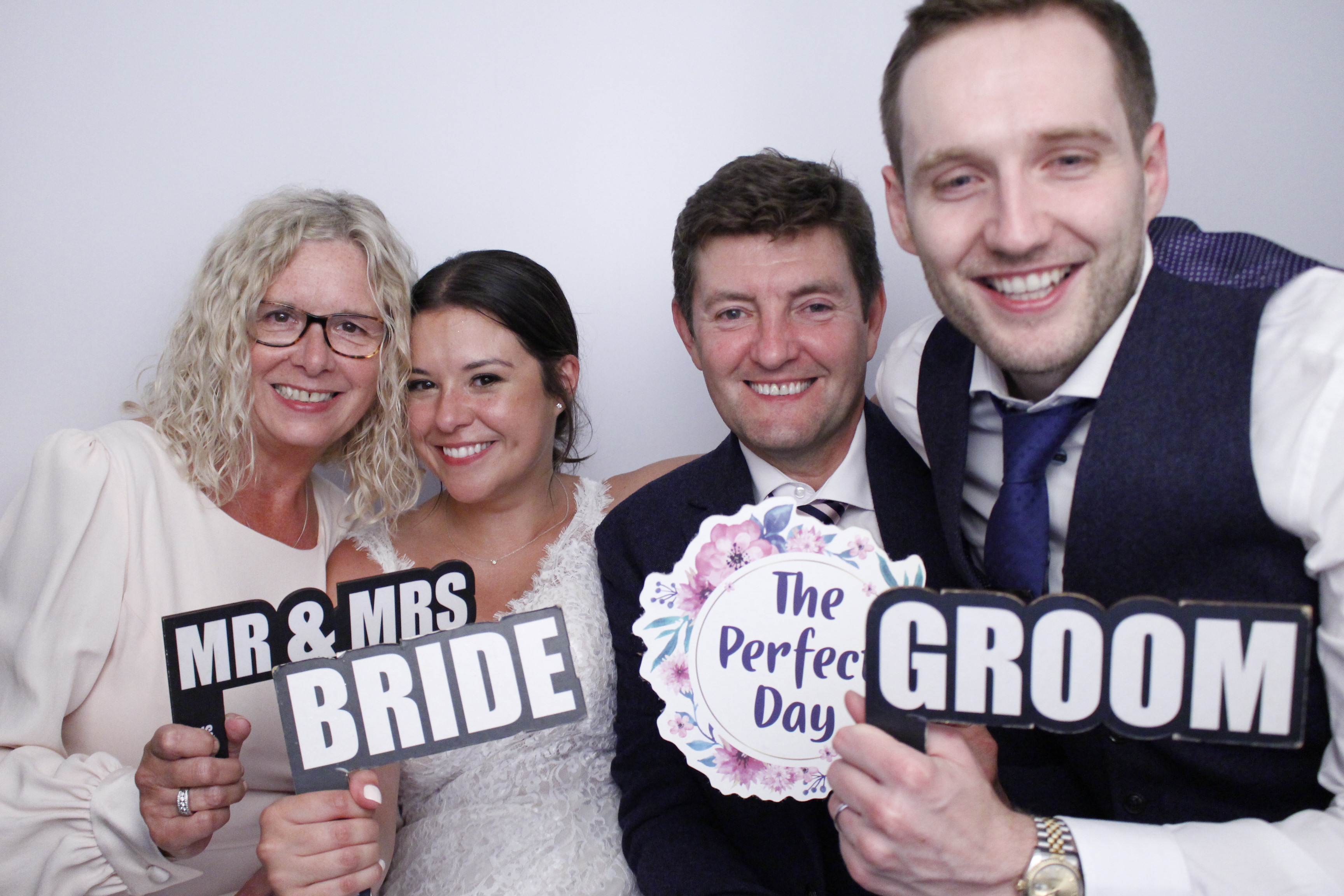 Wedding of Rebecca and Thomas  | View more photos from the event at gallery.myphotoboothexperience.co.uk/u/MyPhotoBoothExperienceLtd/Wedding-of-Rebecca-and-Thomas