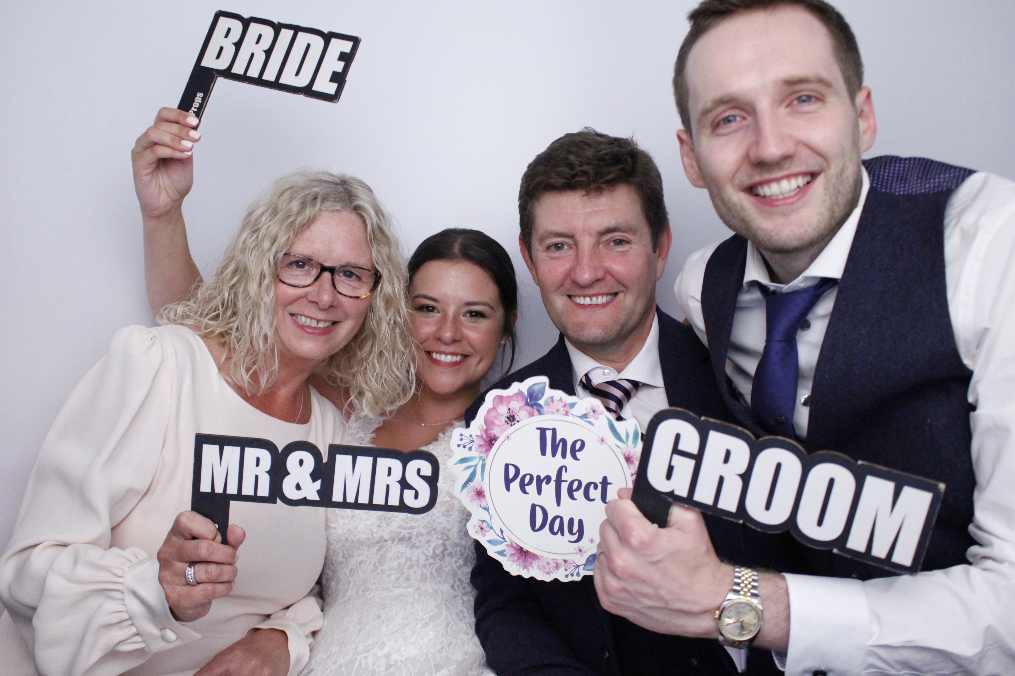 Wedding of Rebecca and Thomas  | View more photos from the event at gallery.myphotoboothexperience.co.uk/u/MyPhotoBoothExperienceLtd/Wedding-of-Rebecca-and-Thomas