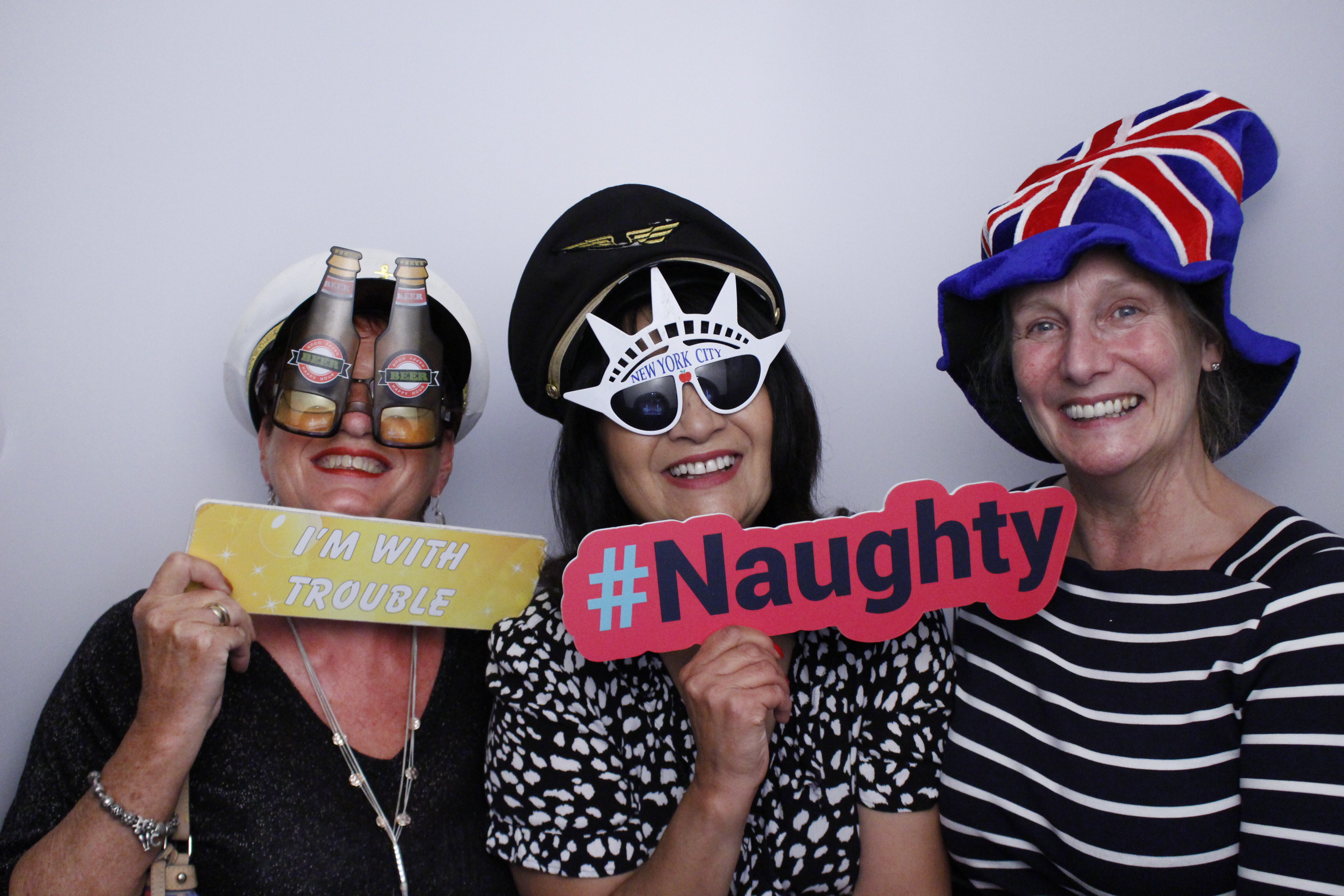 Wendy's 60th Birthday | View more photos from the event at gallery.myphotoboothexperience.co.uk/u/MyPhotoBoothExperienceLtd/Wendys-60th-Birthday