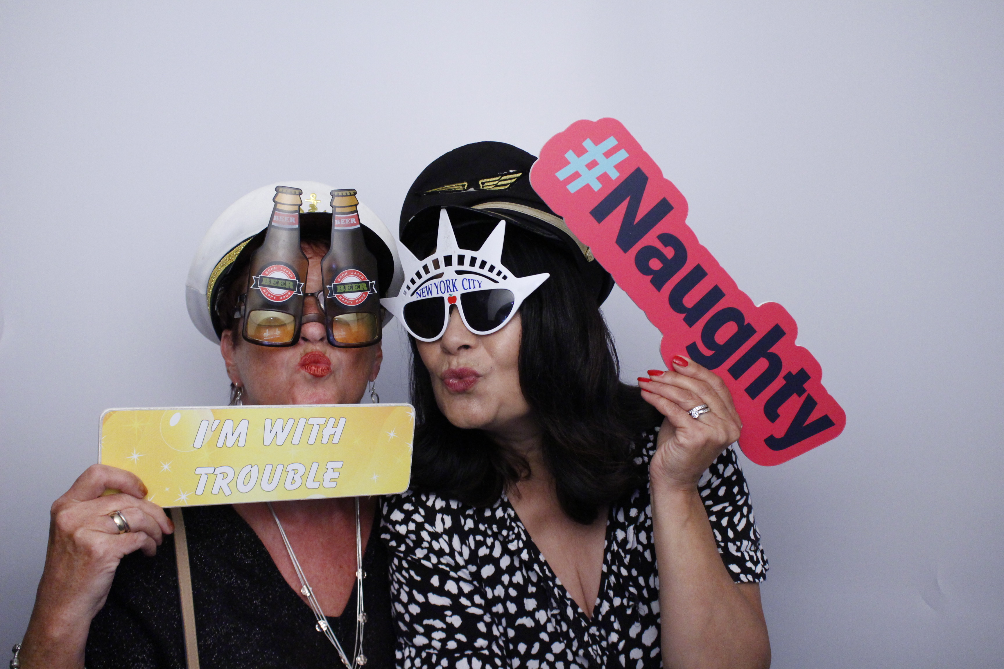 Wendy's 60th Birthday | View more photos from the event at gallery.myphotoboothexperience.co.uk/u/MyPhotoBoothExperienceLtd/Wendys-60th-Birthday