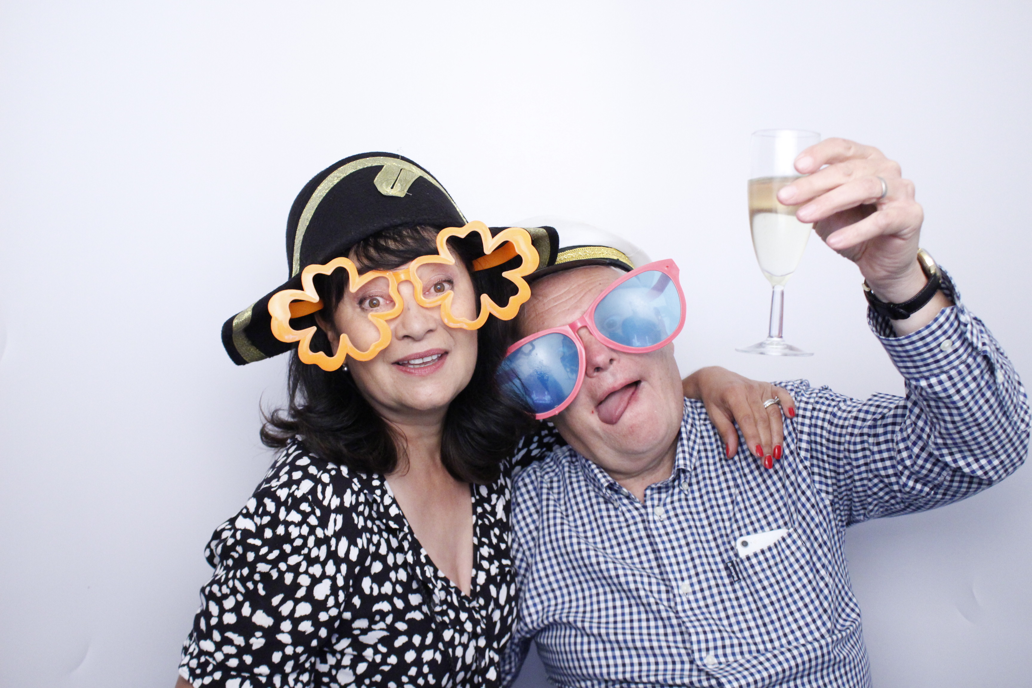 Wendy's 60th Birthday | View more photos from the event at gallery.myphotoboothexperience.co.uk/u/MyPhotoBoothExperienceLtd/Wendys-60th-Birthday