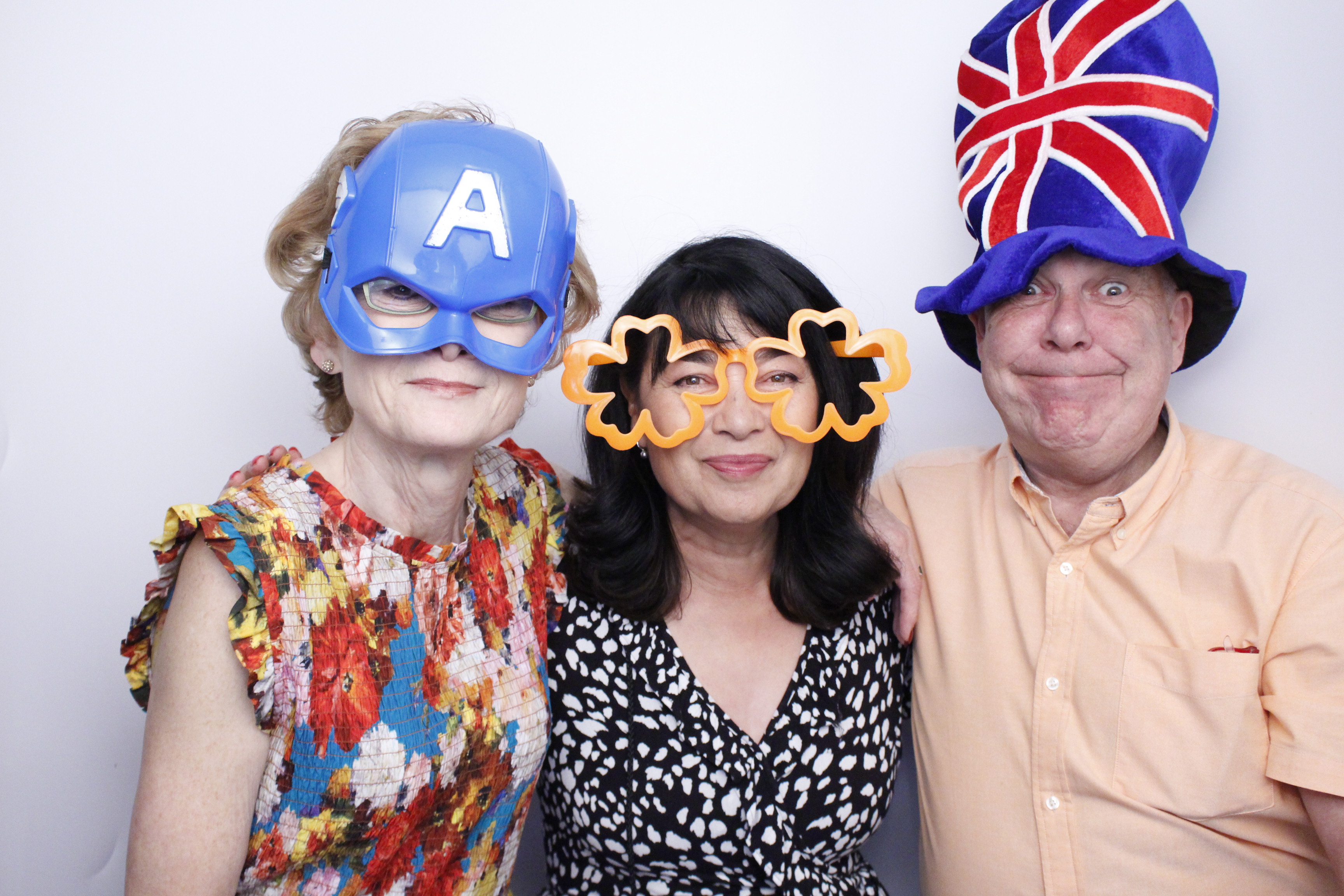 Wendy's 60th Birthday | View more photos from the event at gallery.myphotoboothexperience.co.uk/u/MyPhotoBoothExperienceLtd/Wendys-60th-Birthday