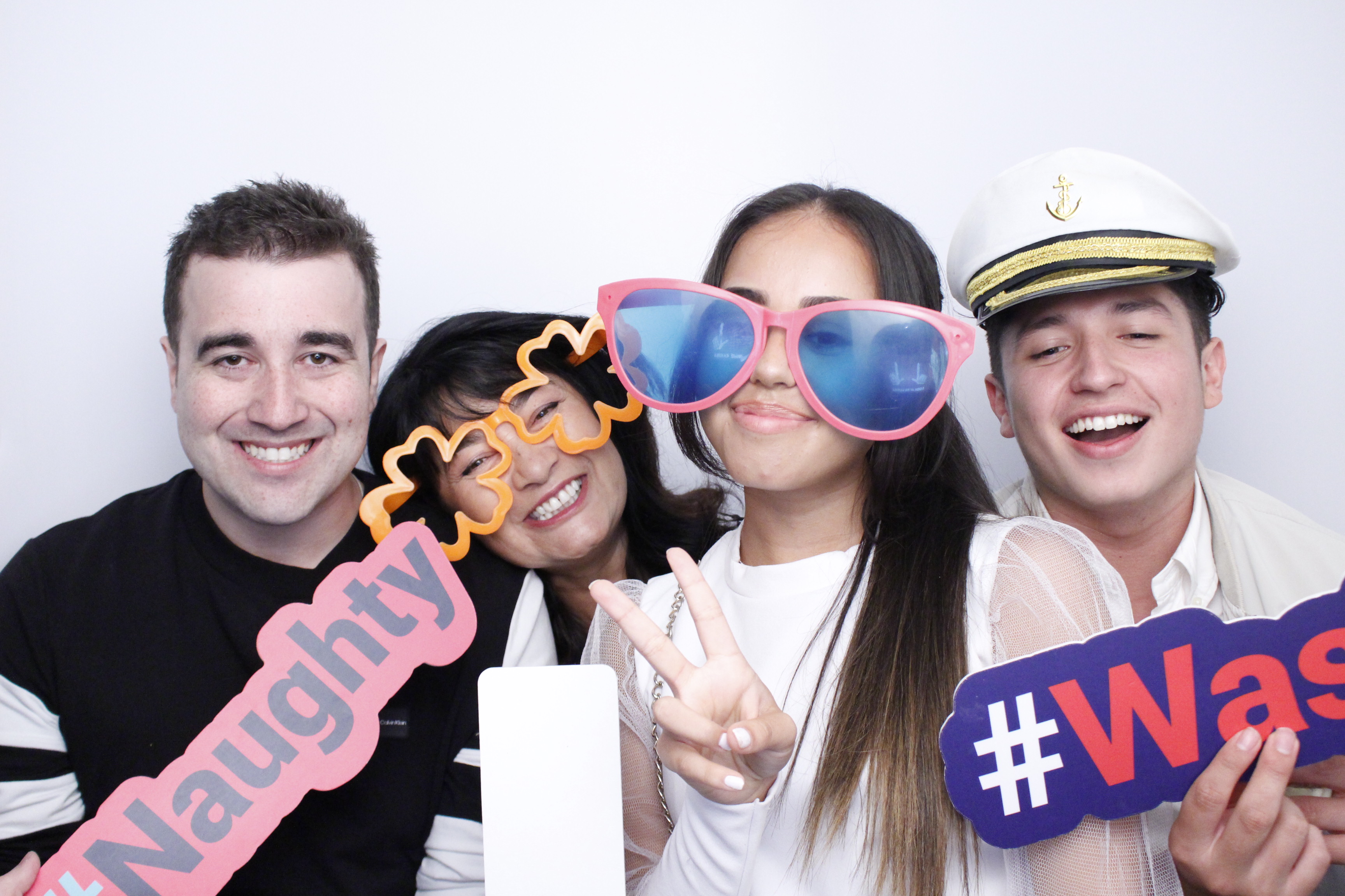 Wendy's 60th Birthday | View more photos from the event at gallery.myphotoboothexperience.co.uk/u/MyPhotoBoothExperienceLtd/Wendys-60th-Birthday