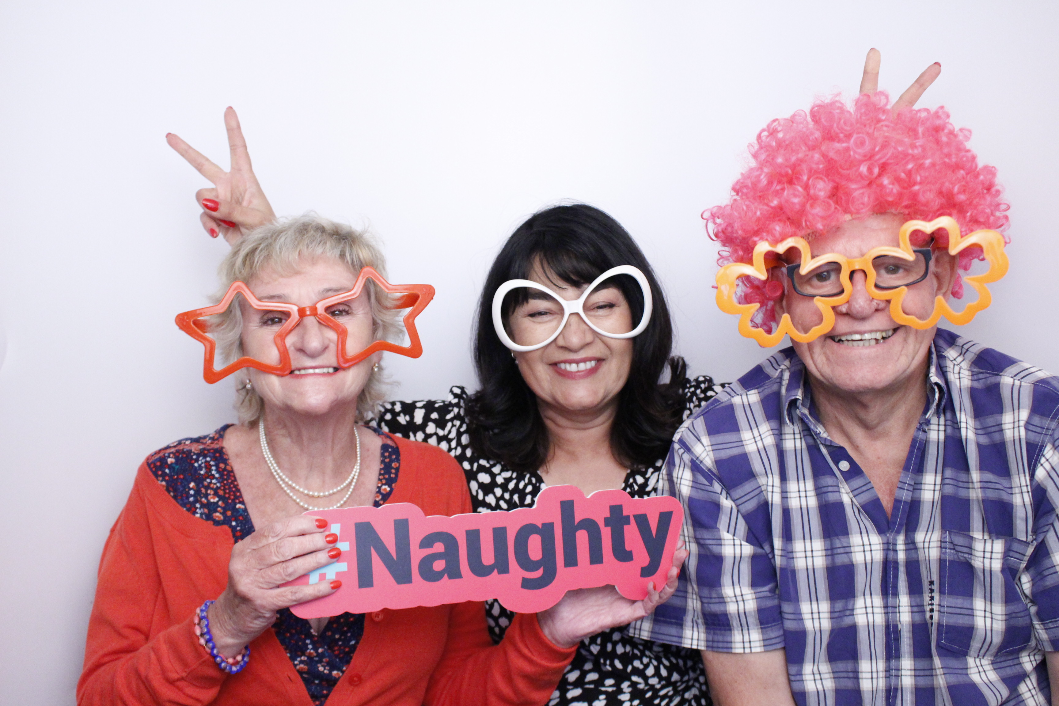 Wendy's 60th Birthday | View more photos from the event at gallery.myphotoboothexperience.co.uk/u/MyPhotoBoothExperienceLtd/Wendys-60th-Birthday