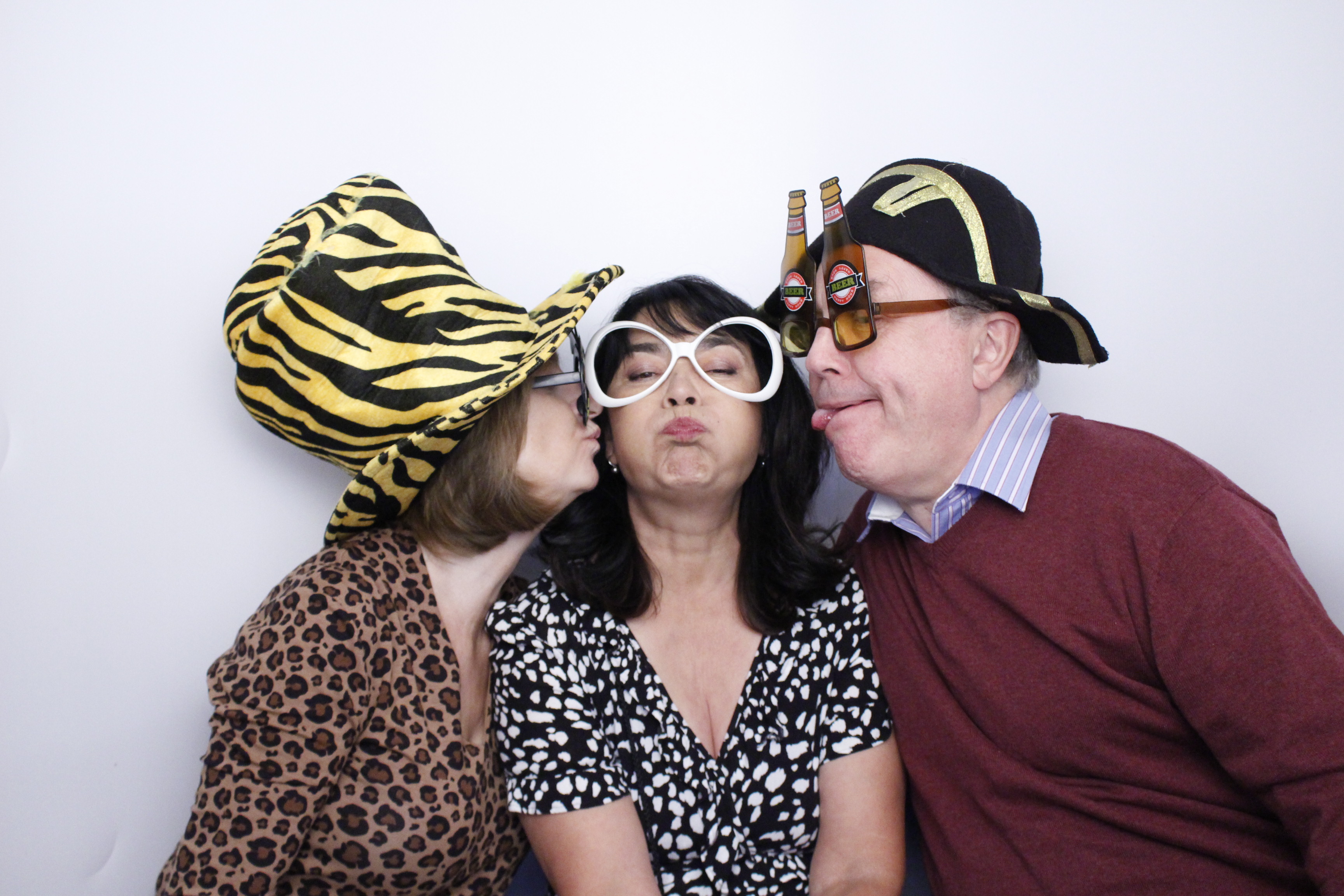Wendy's 60th Birthday | View more photos from the event at gallery.myphotoboothexperience.co.uk/u/MyPhotoBoothExperienceLtd/Wendys-60th-Birthday