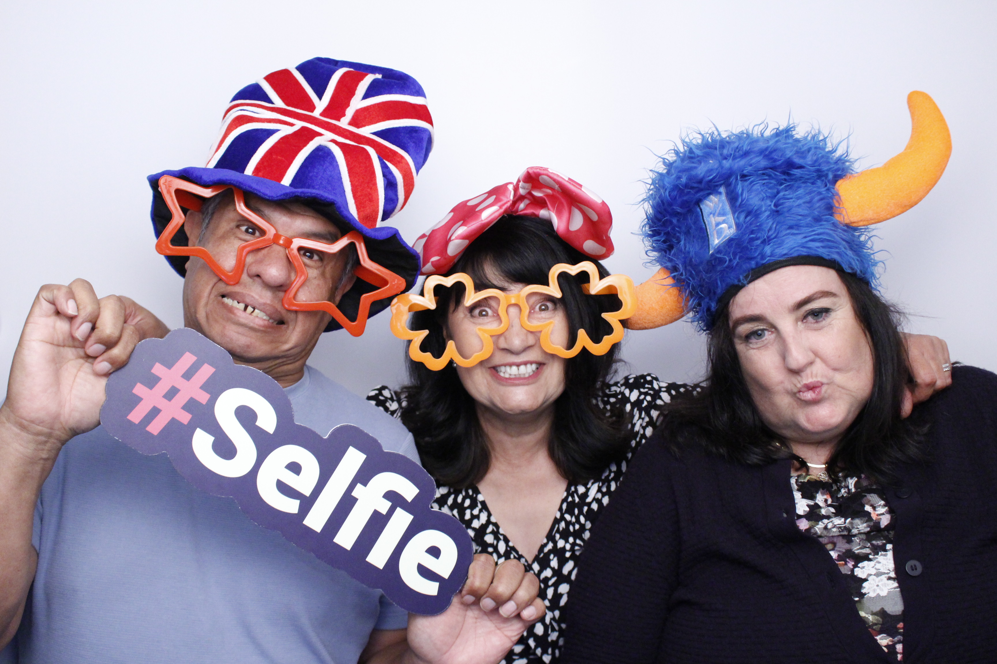 Wendy's 60th Birthday | View more photos from the event at gallery.myphotoboothexperience.co.uk/u/MyPhotoBoothExperienceLtd/Wendys-60th-Birthday