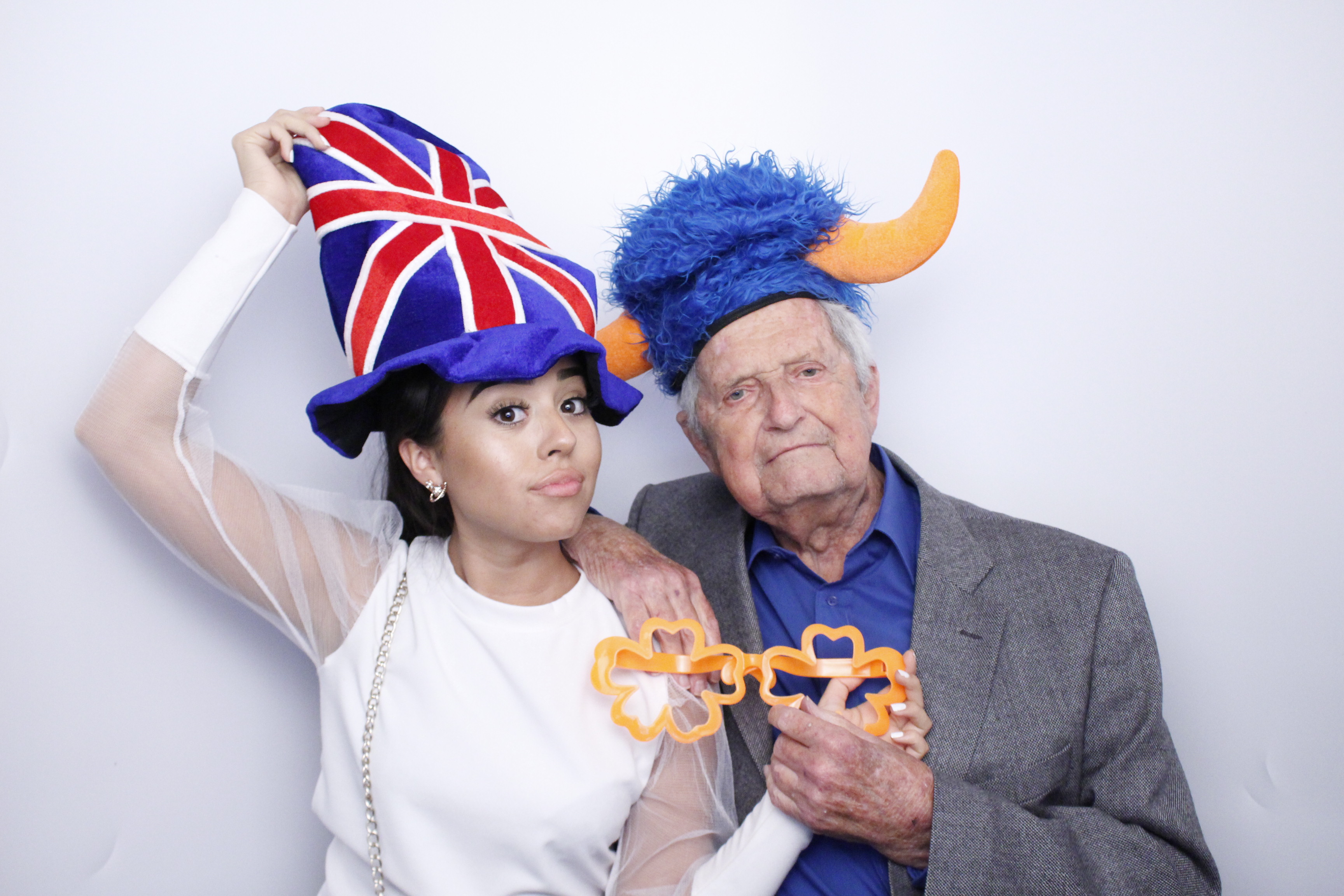 Wendy's 60th Birthday | View more photos from the event at gallery.myphotoboothexperience.co.uk/u/MyPhotoBoothExperienceLtd/Wendys-60th-Birthday