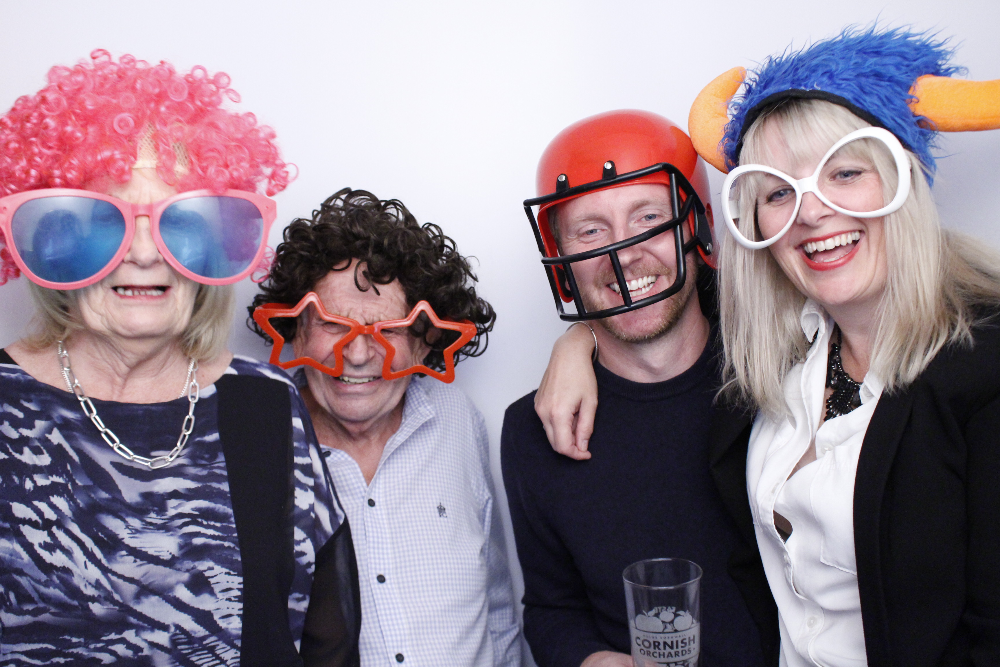 Wendy's 60th Birthday | View more photos from the event at gallery.myphotoboothexperience.co.uk/u/MyPhotoBoothExperienceLtd/Wendys-60th-Birthday