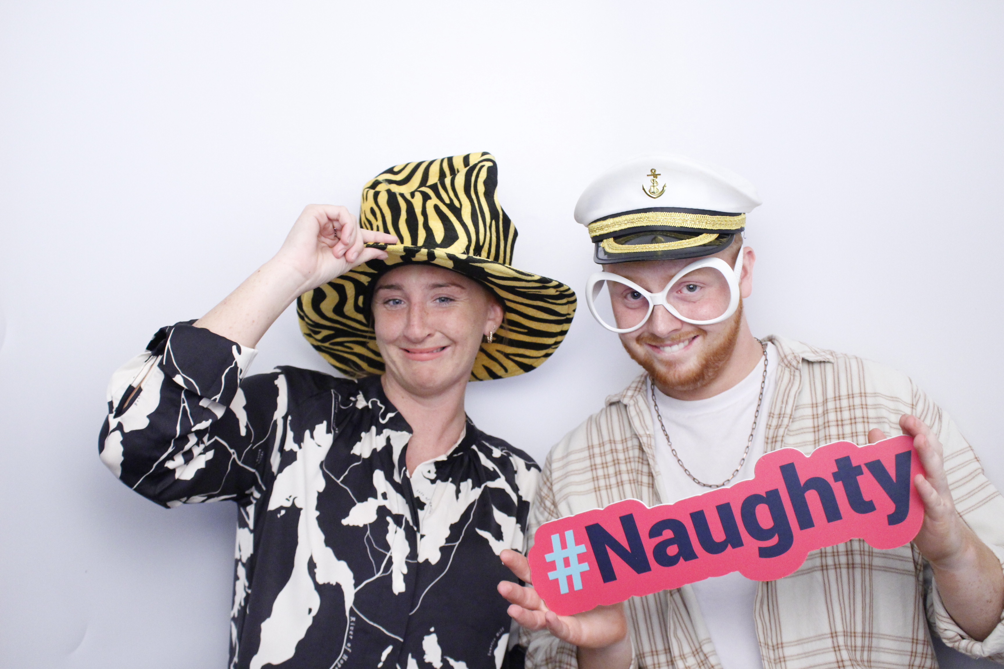 Wendy's 60th Birthday | View more photos from the event at gallery.myphotoboothexperience.co.uk/u/MyPhotoBoothExperienceLtd/Wendys-60th-Birthday