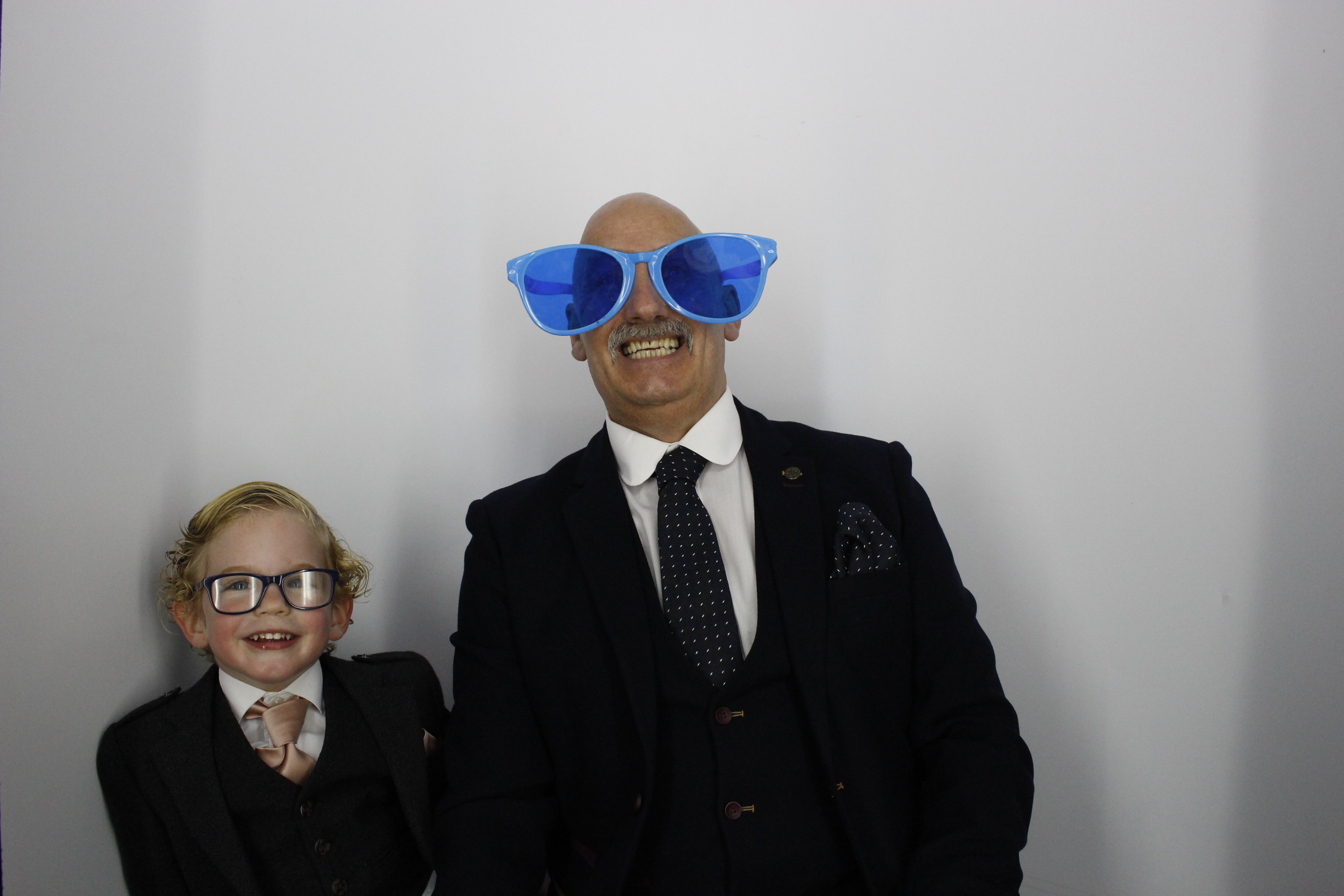 kerry and Matt vowel renewal | View more photos from the event at gallery.myphotoboothexperience.co.uk/u/MyPhotoBoothExperienceLtd/kerry-and-Matt-vowel-renewal