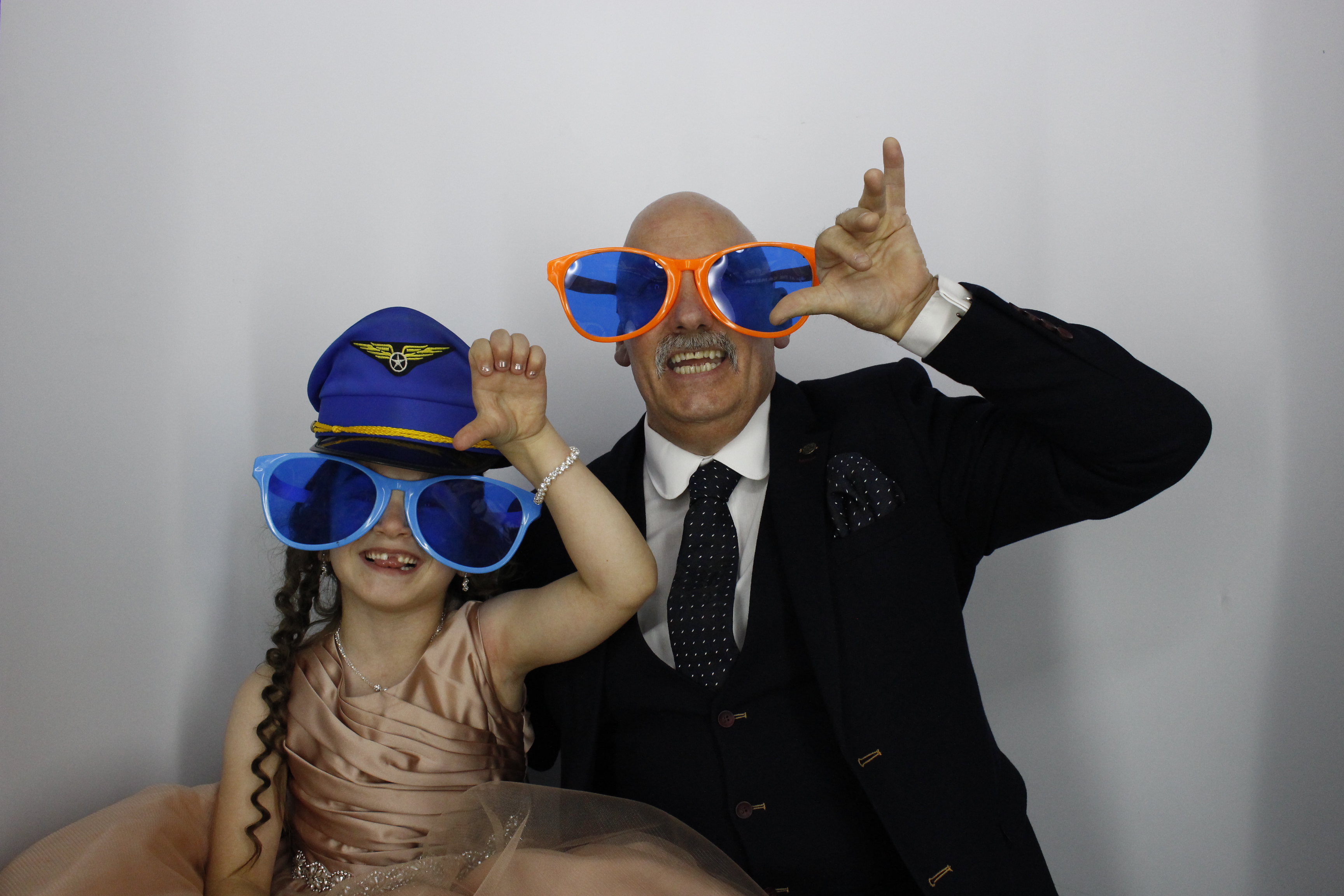 kerry and Matt vowel renewal | View more photos from the event at gallery.myphotoboothexperience.co.uk/u/MyPhotoBoothExperienceLtd/kerry-and-Matt-vowel-renewal