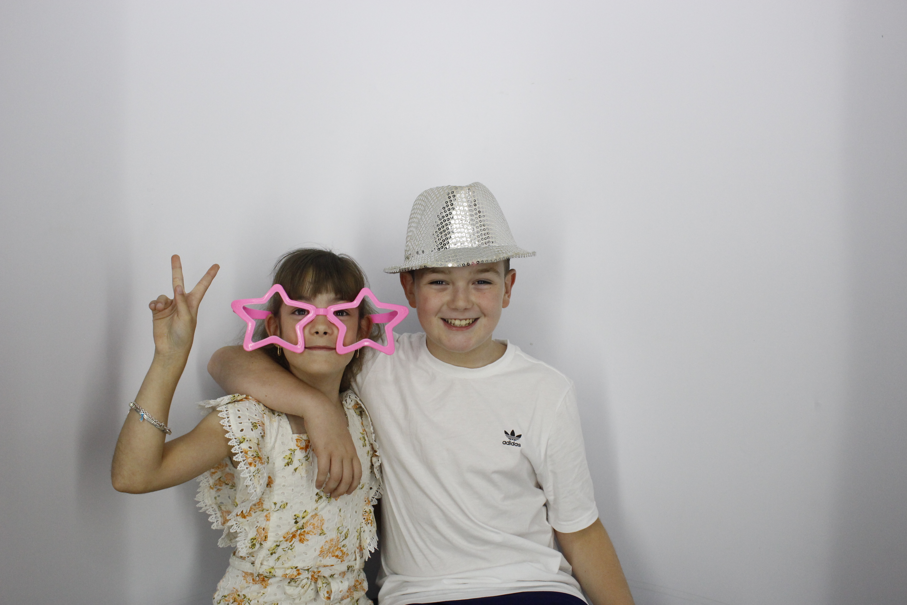kerry and Matt vowel renewal | View more photos from the event at gallery.myphotoboothexperience.co.uk/u/MyPhotoBoothExperienceLtd/kerry-and-Matt-vowel-renewal
