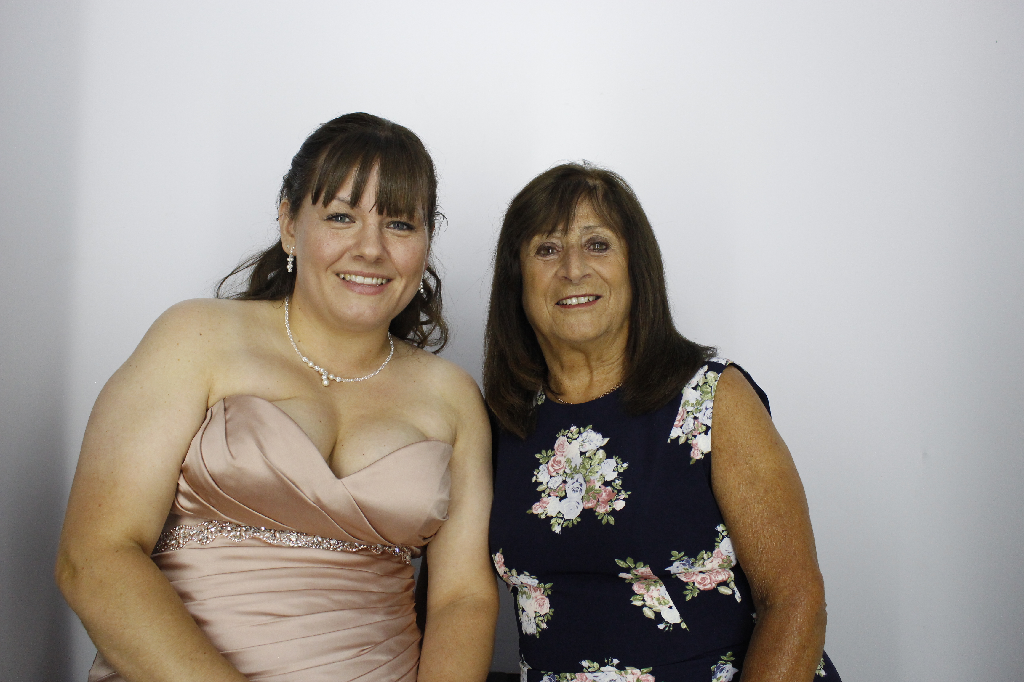 kerry and Matt vowel renewal | View more photos from the event at gallery.myphotoboothexperience.co.uk/u/MyPhotoBoothExperienceLtd/kerry-and-Matt-vowel-renewal