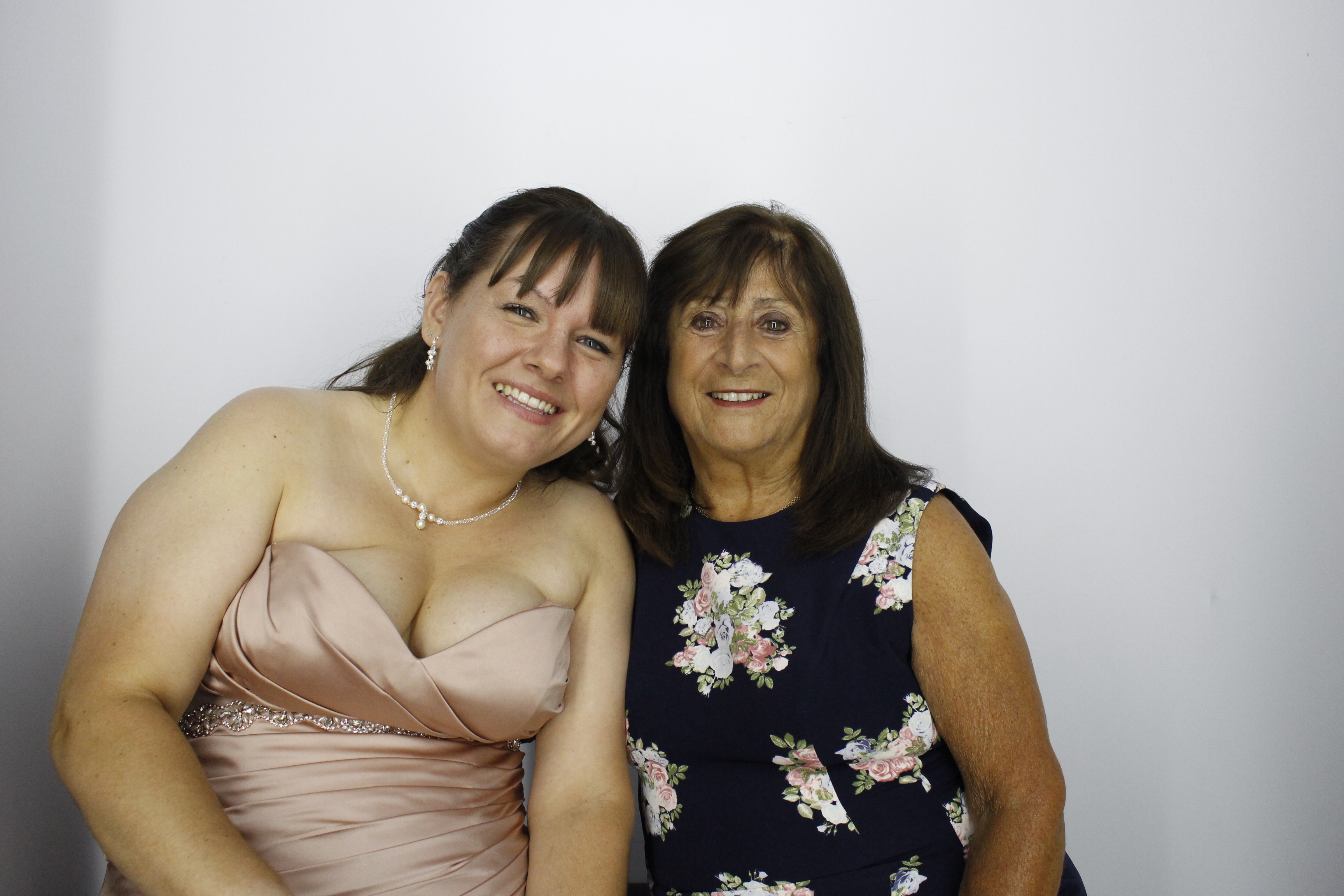 kerry and Matt vowel renewal | View more photos from the event at gallery.myphotoboothexperience.co.uk/u/MyPhotoBoothExperienceLtd/kerry-and-Matt-vowel-renewal