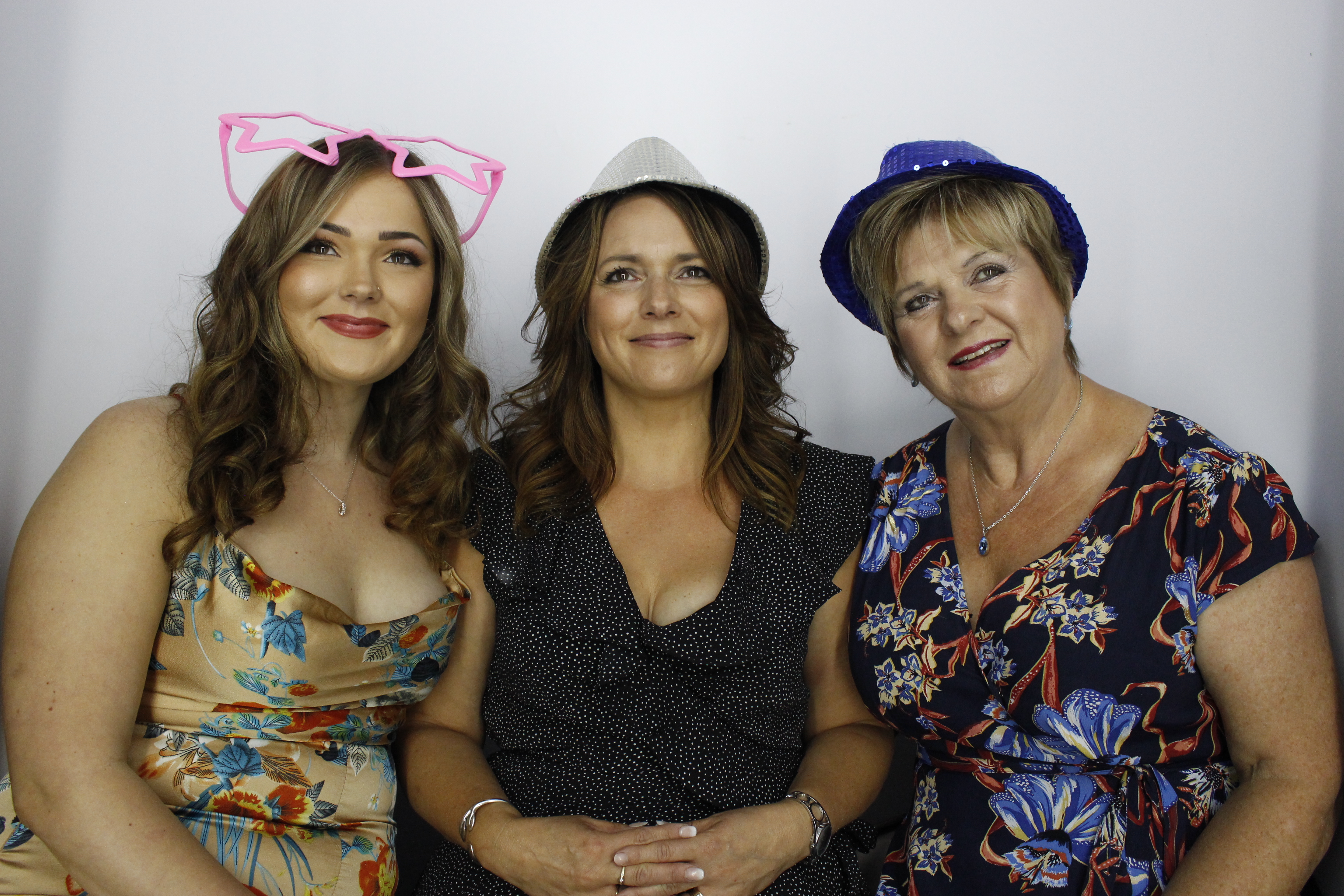 kerry and Matt vowel renewal | View more photos from the event at gallery.myphotoboothexperience.co.uk/u/MyPhotoBoothExperienceLtd/kerry-and-Matt-vowel-renewal