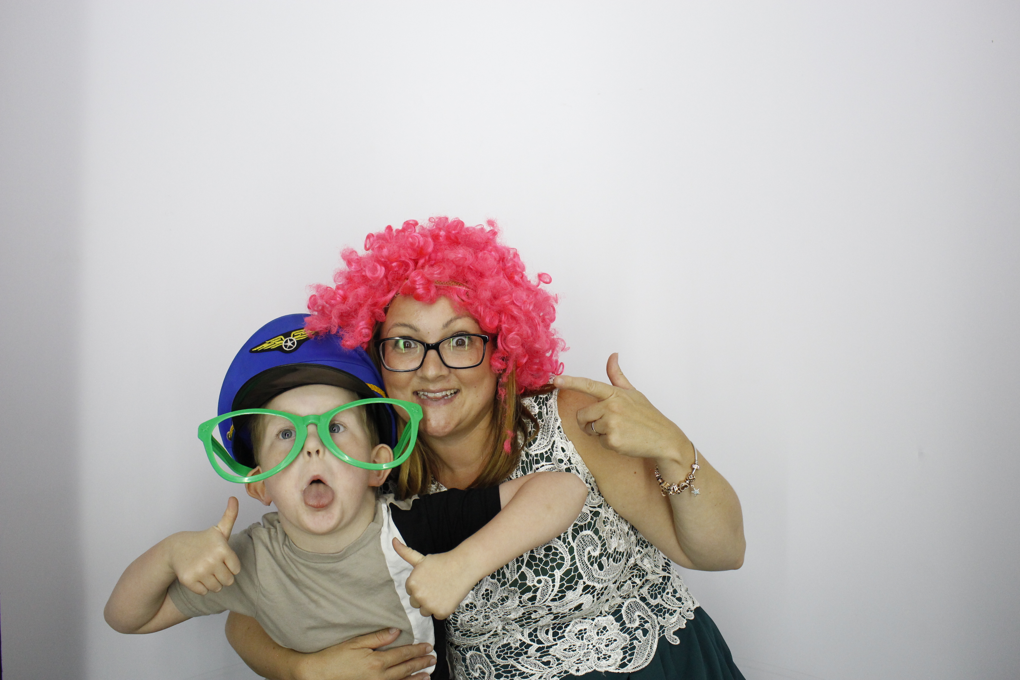 kerry and Matt vowel renewal | View more photos from the event at gallery.myphotoboothexperience.co.uk/u/MyPhotoBoothExperienceLtd/kerry-and-Matt-vowel-renewal