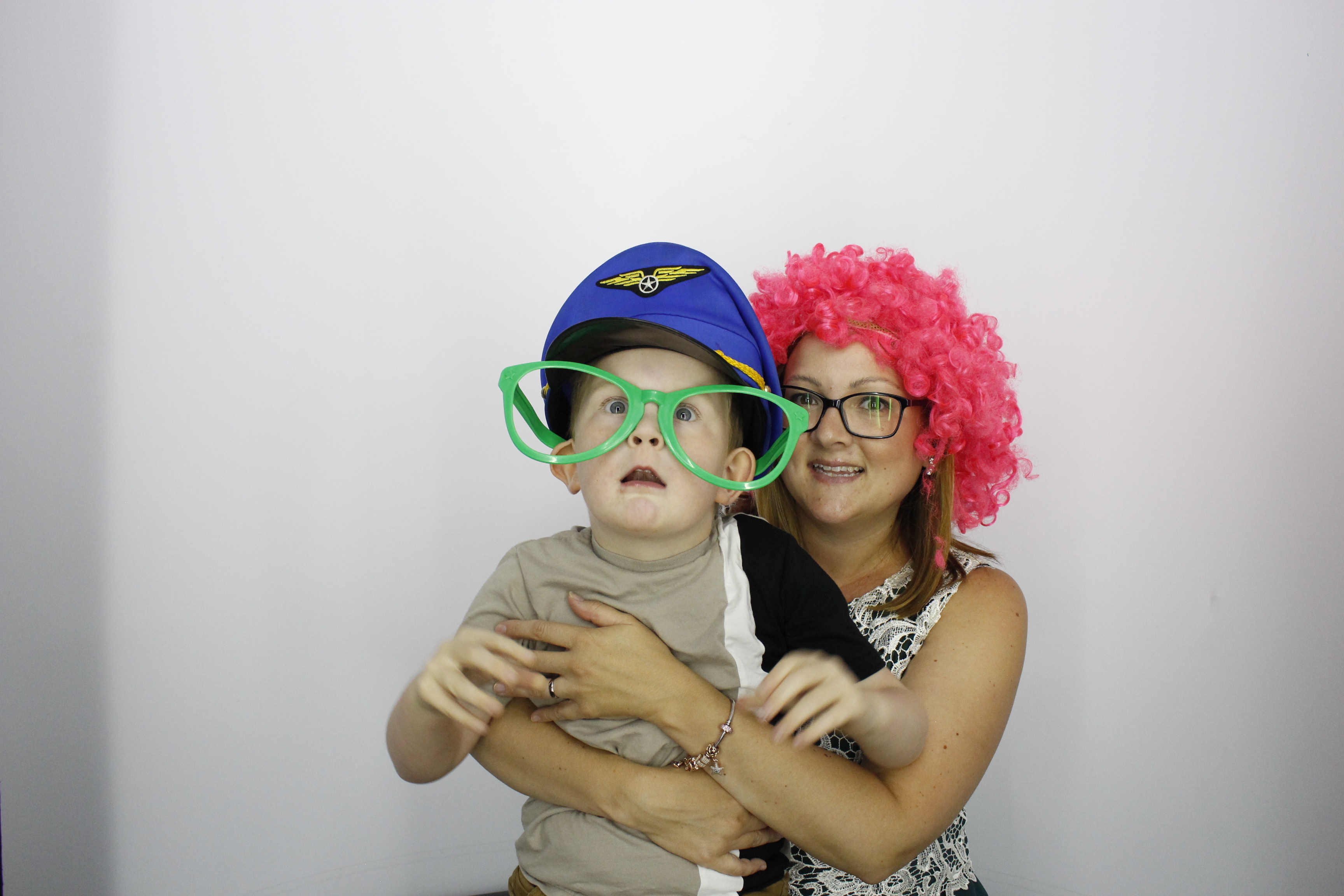 kerry and Matt vowel renewal | View more photos from the event at gallery.myphotoboothexperience.co.uk/u/MyPhotoBoothExperienceLtd/kerry-and-Matt-vowel-renewal