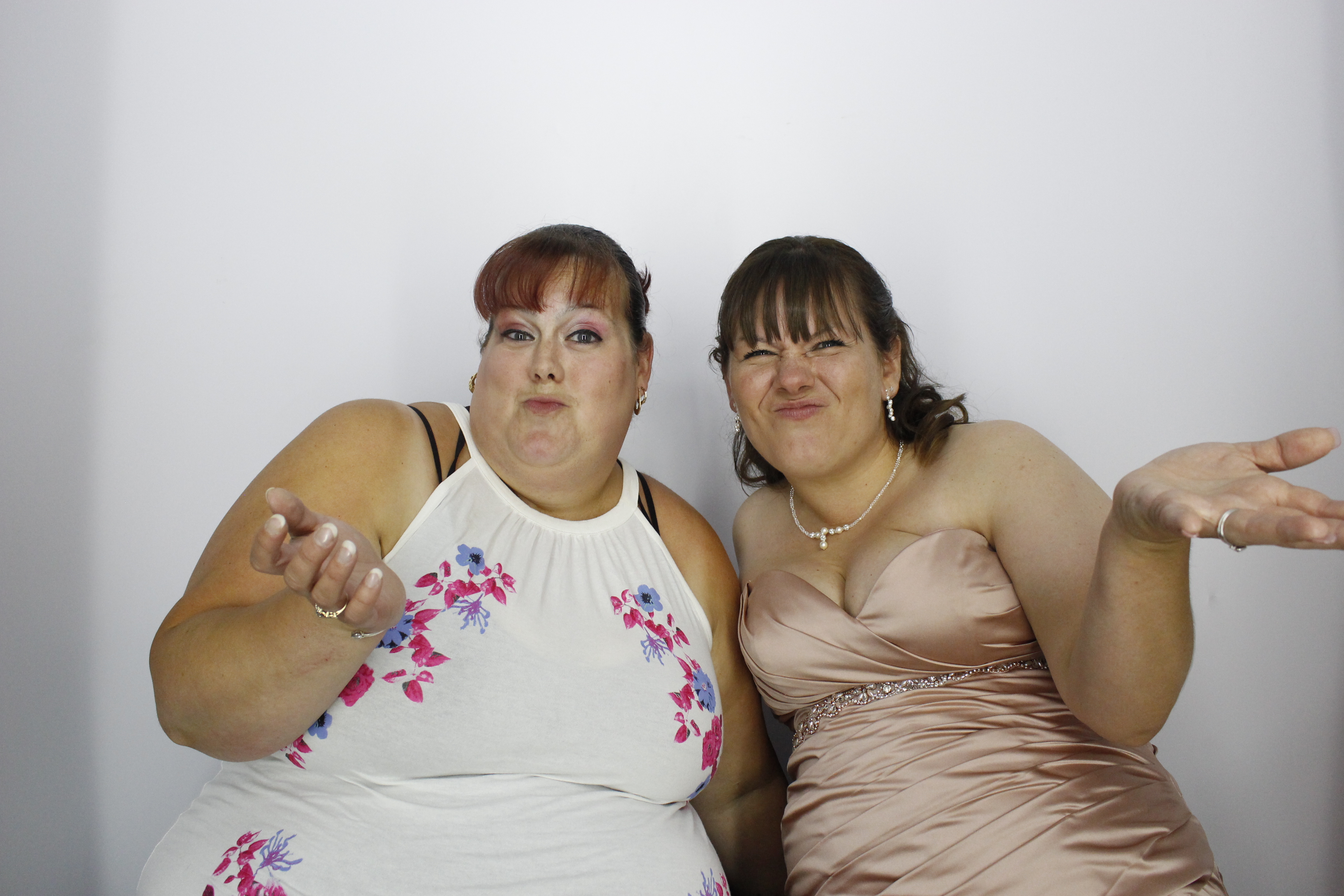 kerry and Matt vowel renewal | View more photos from the event at gallery.myphotoboothexperience.co.uk/u/MyPhotoBoothExperienceLtd/kerry-and-Matt-vowel-renewal