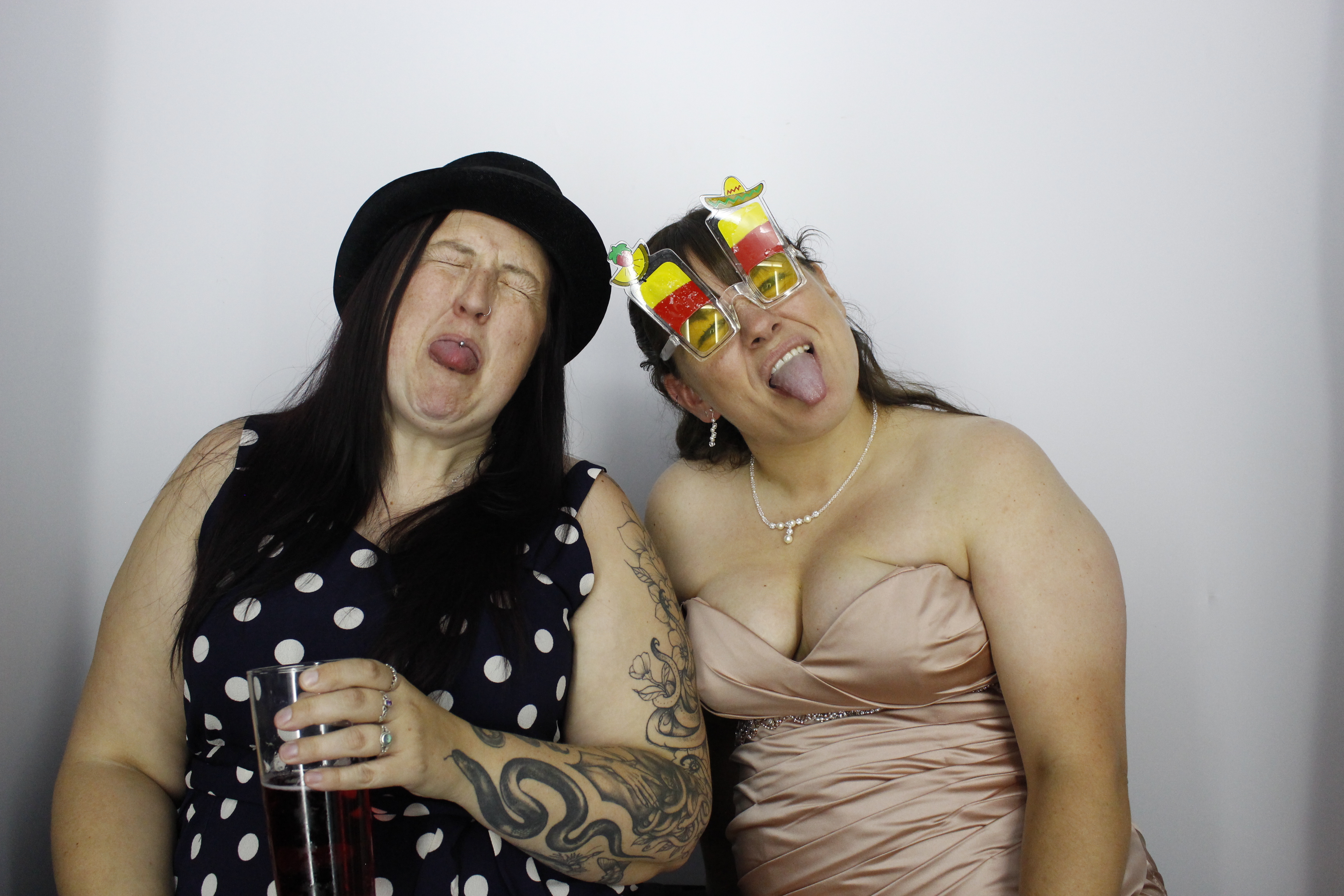 kerry and Matt vowel renewal | View more photos from the event at gallery.myphotoboothexperience.co.uk/u/MyPhotoBoothExperienceLtd/kerry-and-Matt-vowel-renewal