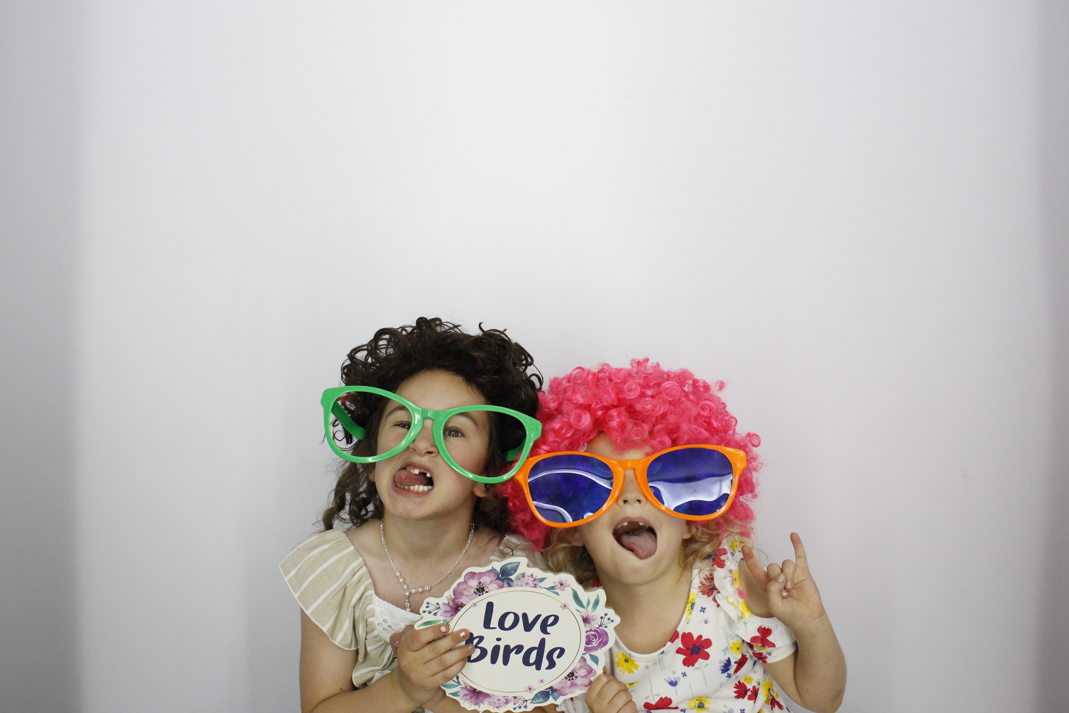 kerry and Matt vowel renewal | View more photos from the event at gallery.myphotoboothexperience.co.uk/u/MyPhotoBoothExperienceLtd/kerry-and-Matt-vowel-renewal
