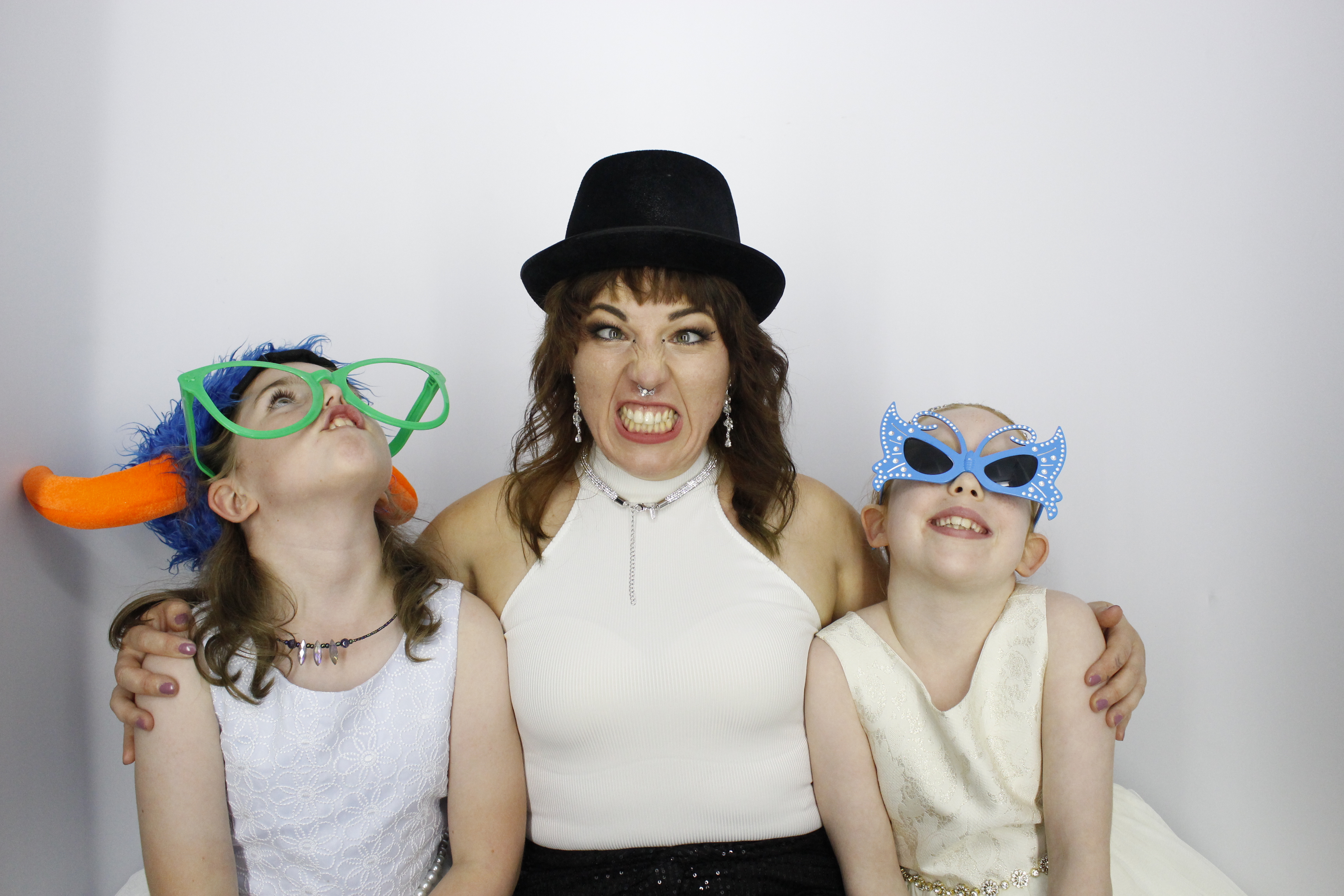 kerry and Matt vowel renewal | View more photos from the event at gallery.myphotoboothexperience.co.uk/u/MyPhotoBoothExperienceLtd/kerry-and-Matt-vowel-renewal