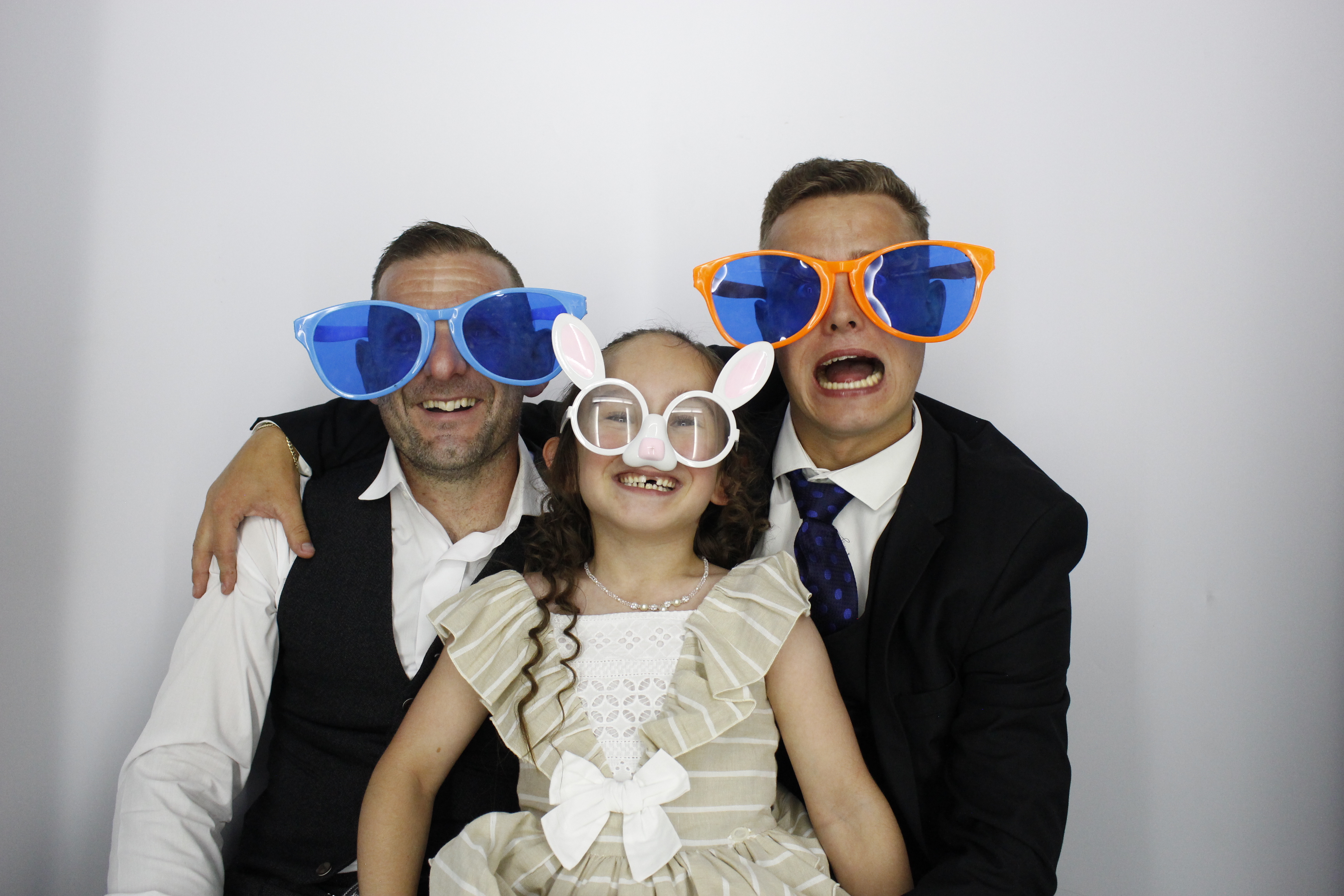 kerry and Matt vowel renewal | View more photos from the event at gallery.myphotoboothexperience.co.uk/u/MyPhotoBoothExperienceLtd/kerry-and-Matt-vowel-renewal